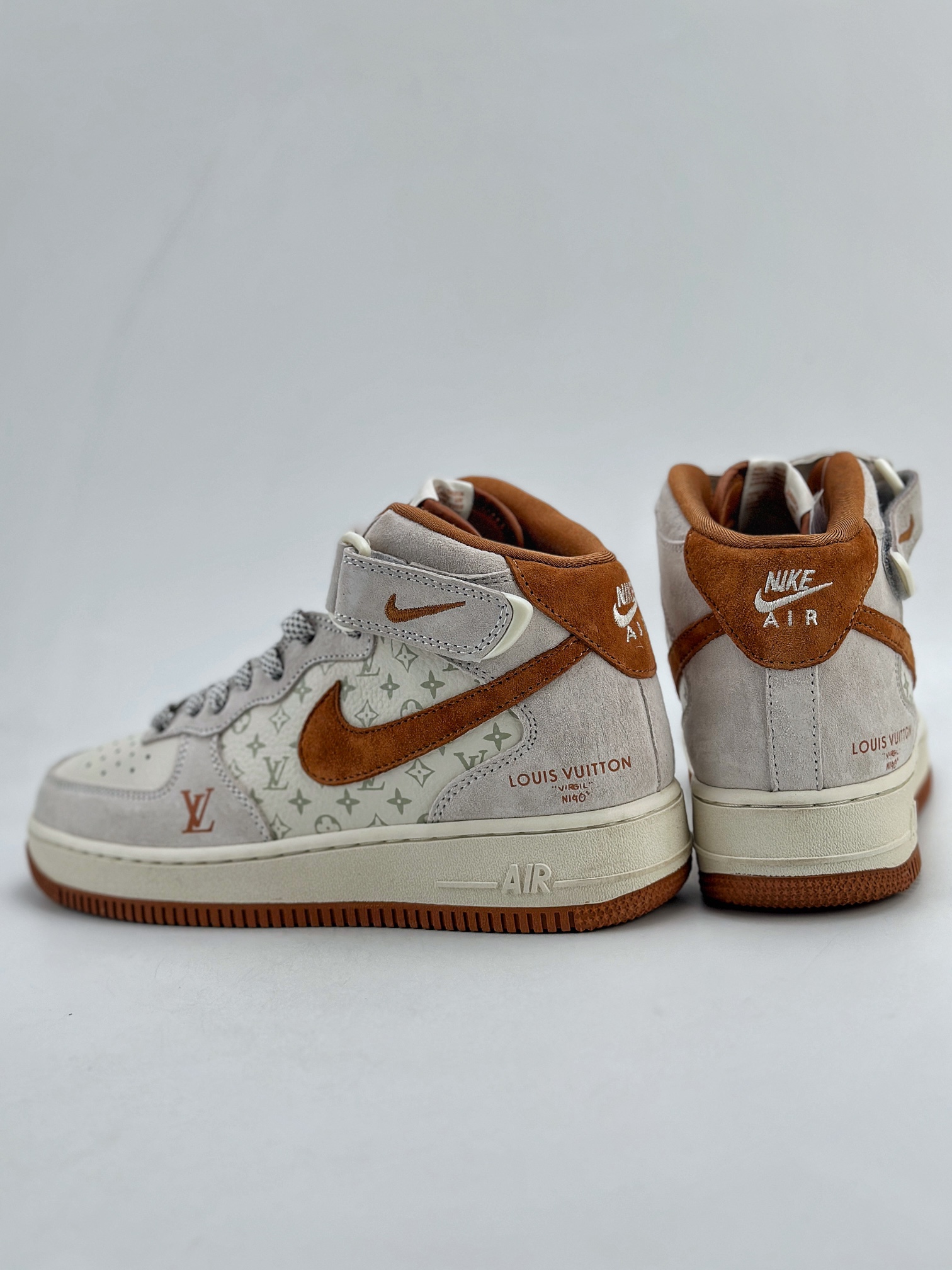 Nike Air Force 1 Mid 07 x Louis Vuitton 白棕印花  DQ7688-400