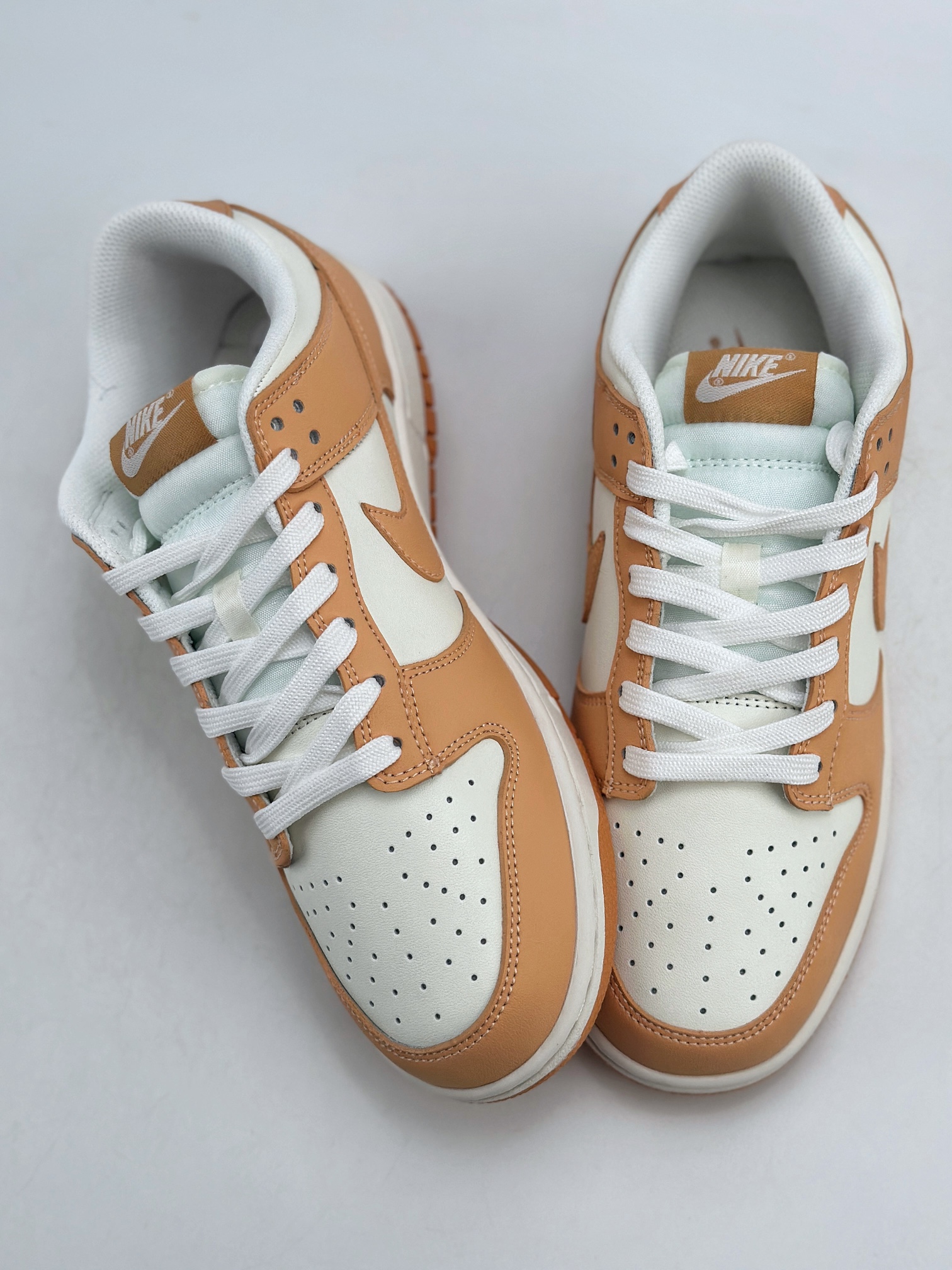 NIKE SB Dunk Low harvest moon 浅橙  DD1503-114