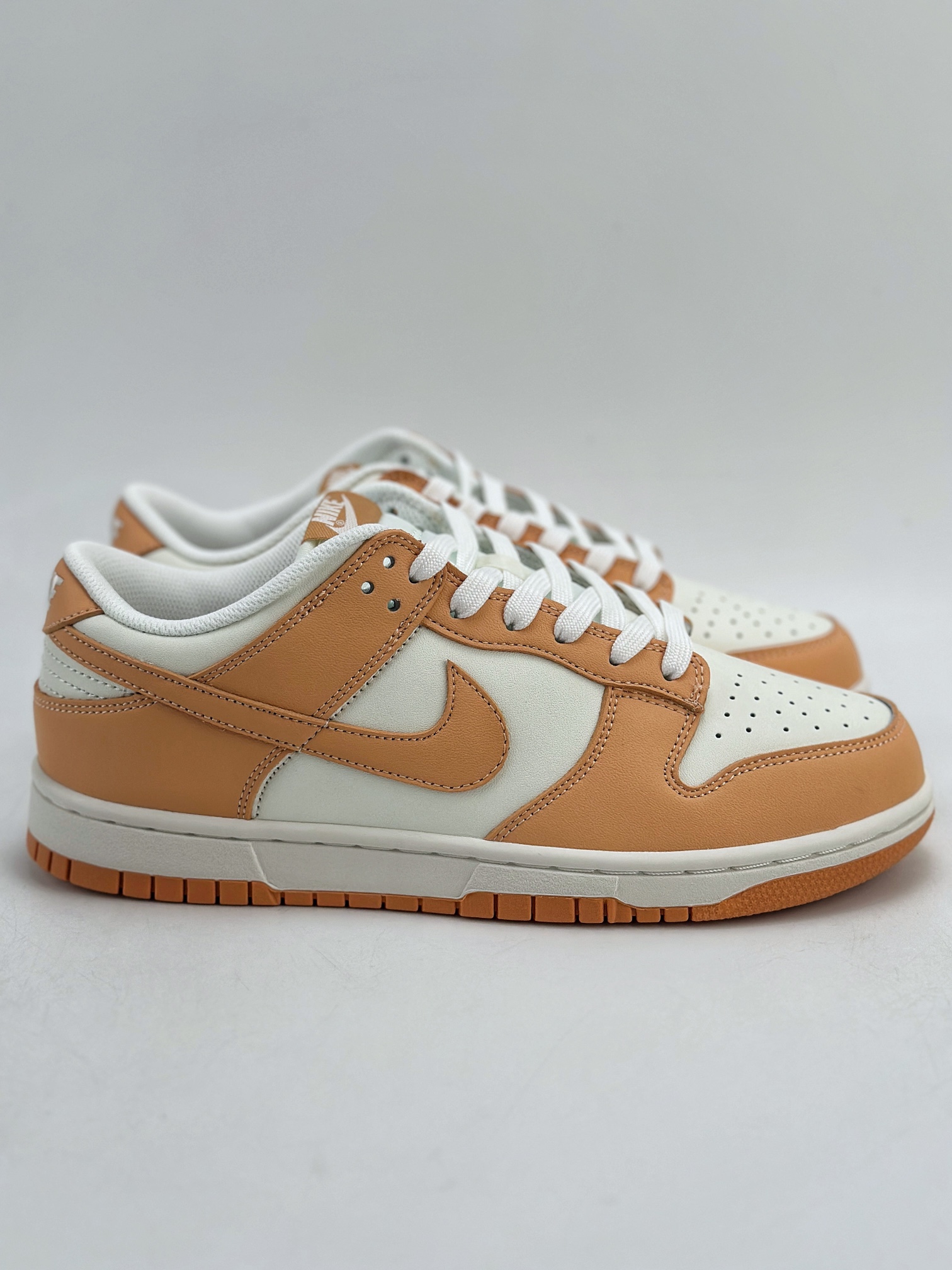 NIKE SB Dunk Low harvest moon 浅橙  DD1503-114