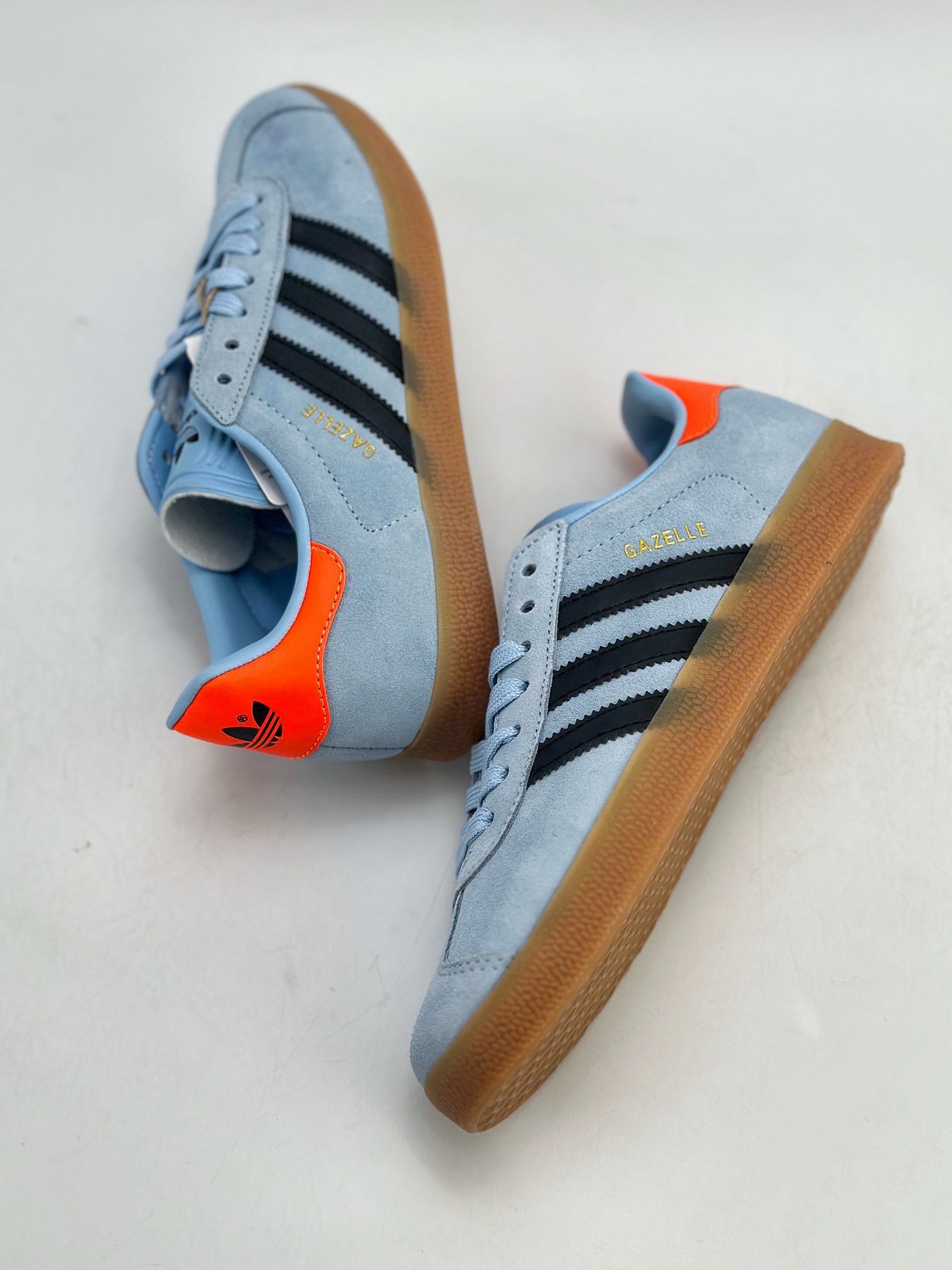 adidas Originals Gazelle 蓝 三叶草休闲防滑耐磨低帮板鞋   JI2076