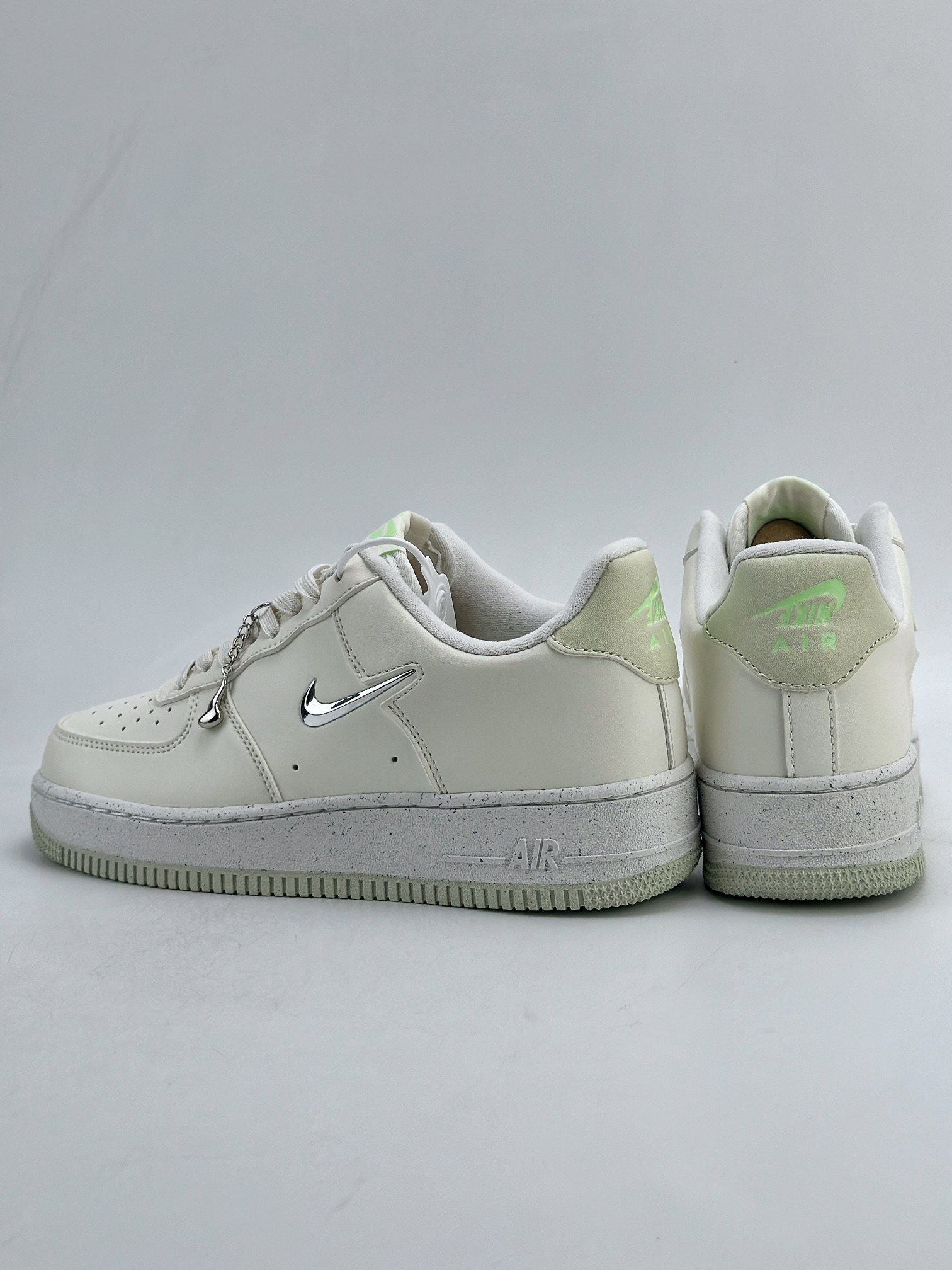 Nike Air Force 1 Low 07 NEXT 白  FN8540-100