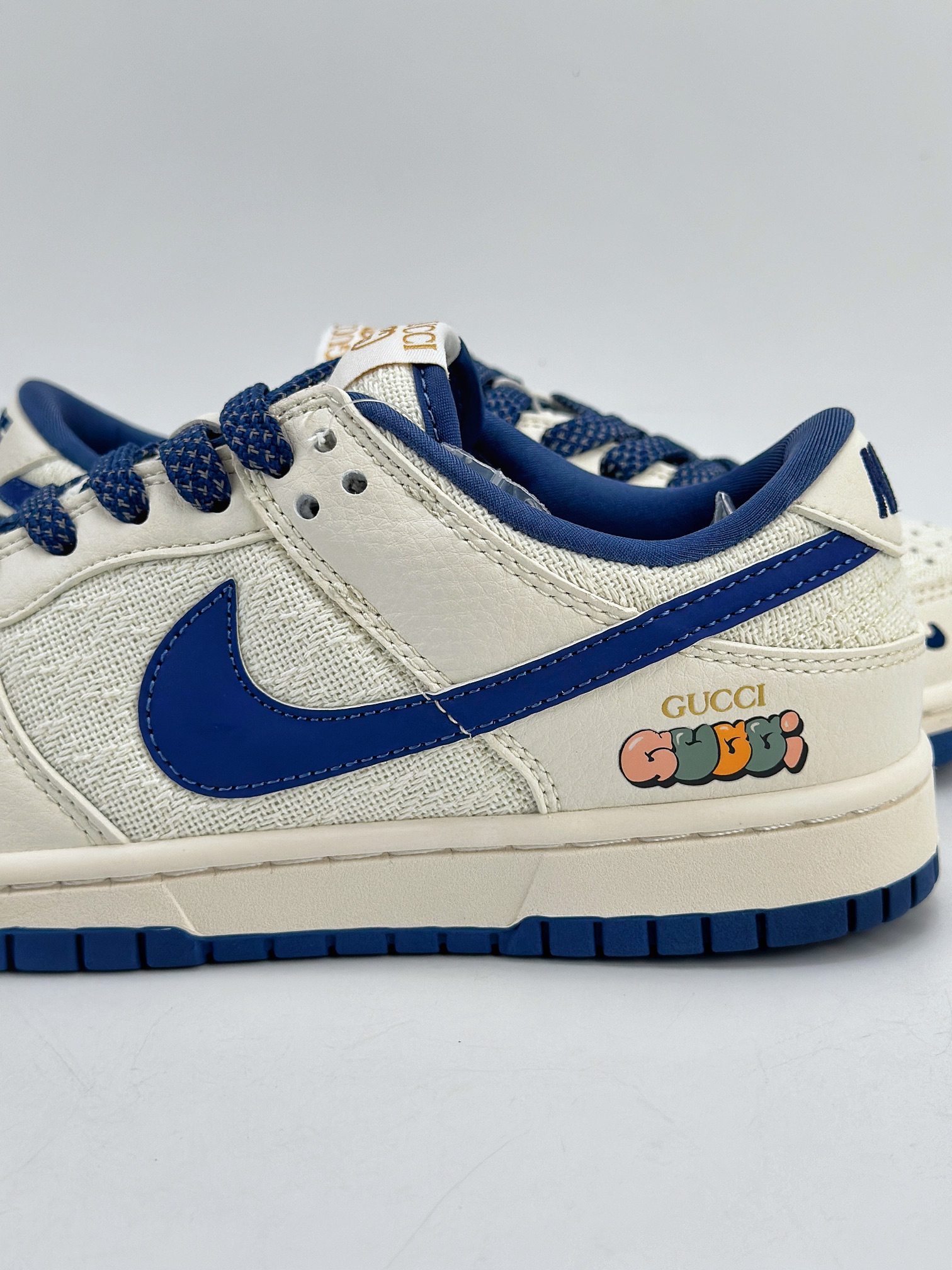 Nike SB Dunk Low x GUCCI 白蓝满天星 DQ1098-373