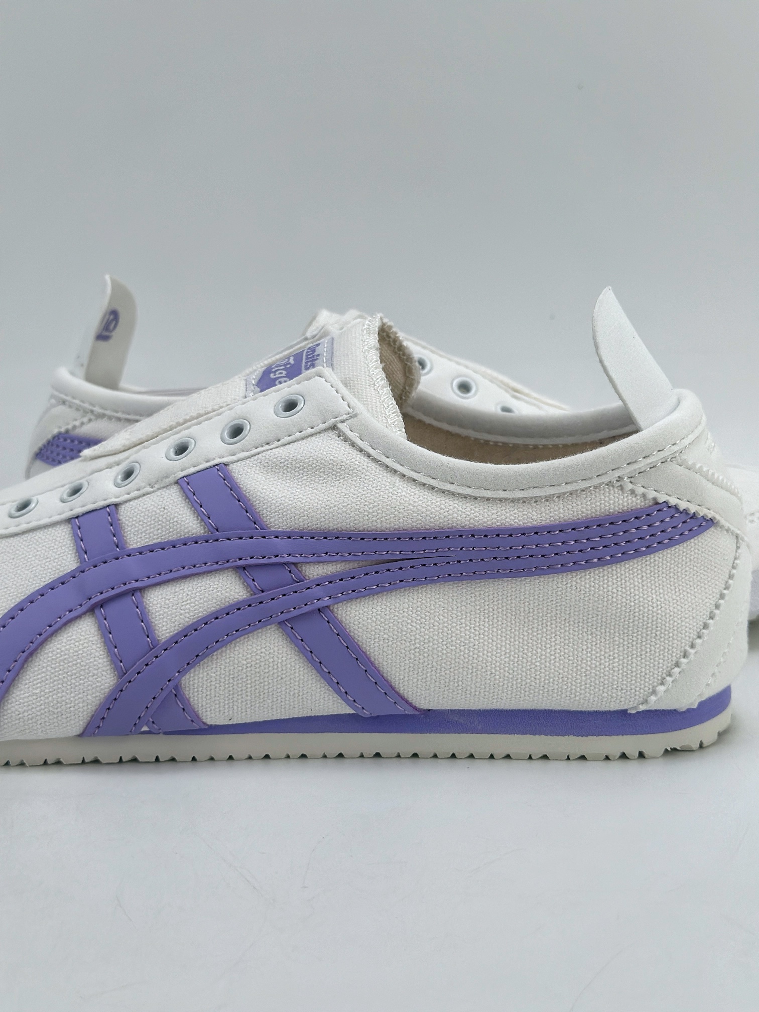 Onitsuka Tiger Mexico 66 Paraty 百搭单品 板鞋  1183B772-101