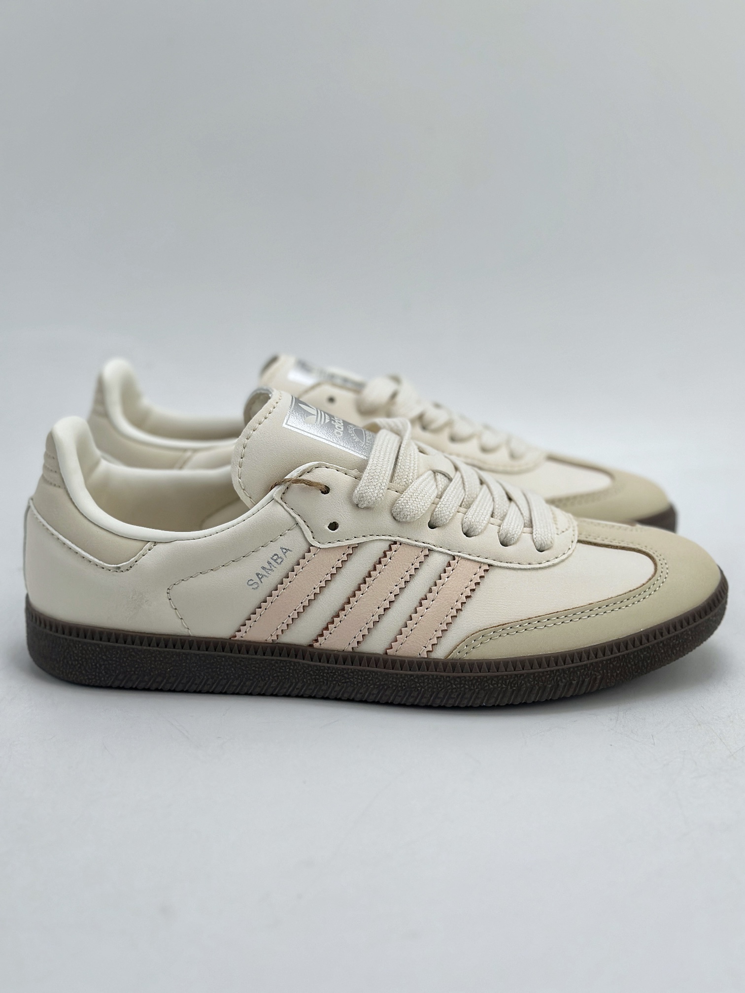 adidas originals Samba VEGAN 桑巴舞系列复古经典轻便板鞋   IH2751