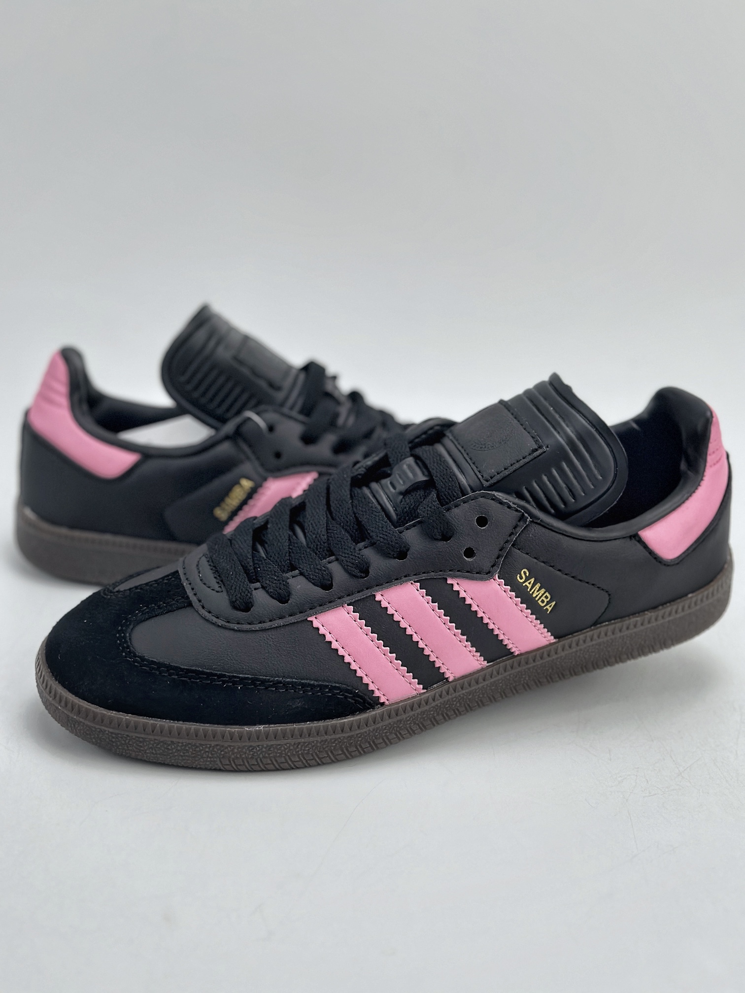 adidas Originals Gazelle INdoor 黑粉 三叶草休闲防滑耐磨低帮板鞋 ID0478