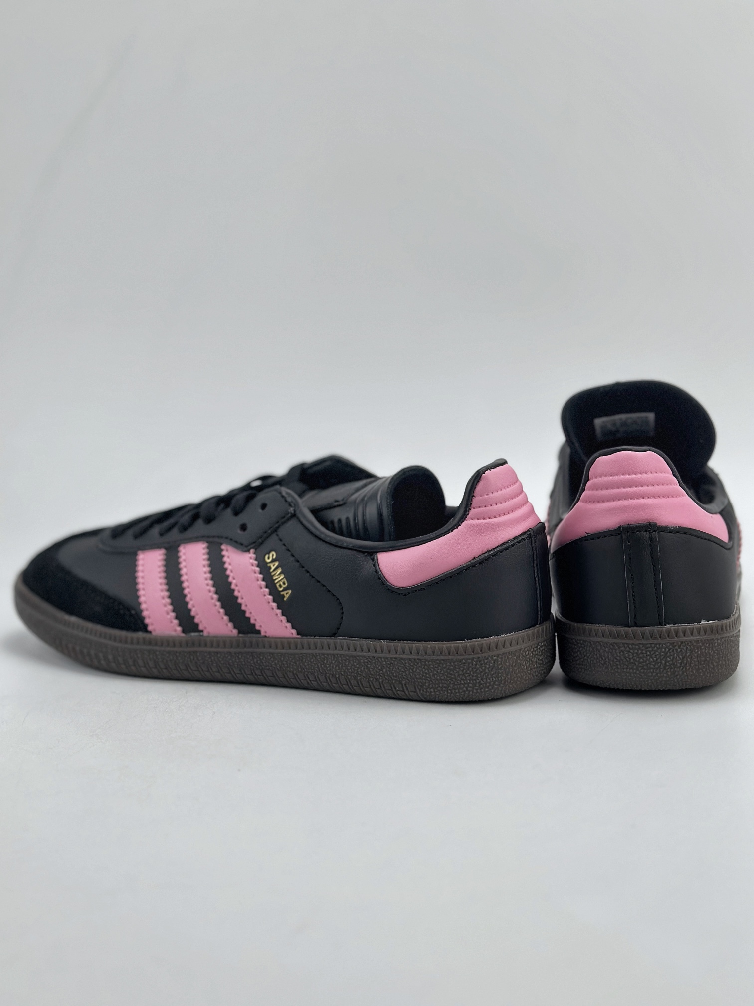 adidas Originals Gazelle INdoor 黑粉 三叶草休闲防滑耐磨低帮板鞋 ID0478