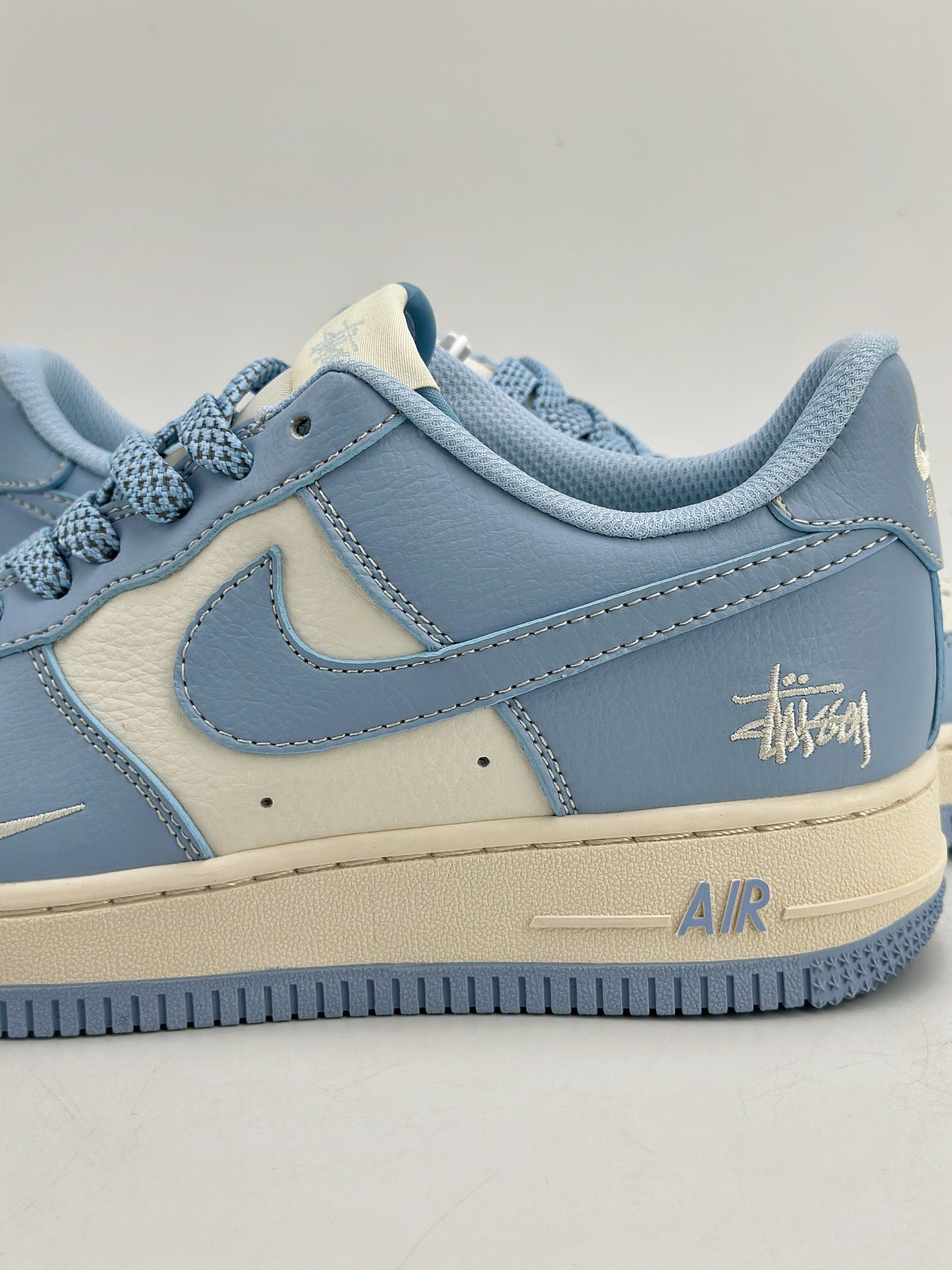 Nike Air Force 1 Low 07 x Stussy 斯图西米白蓝  BB9599-201