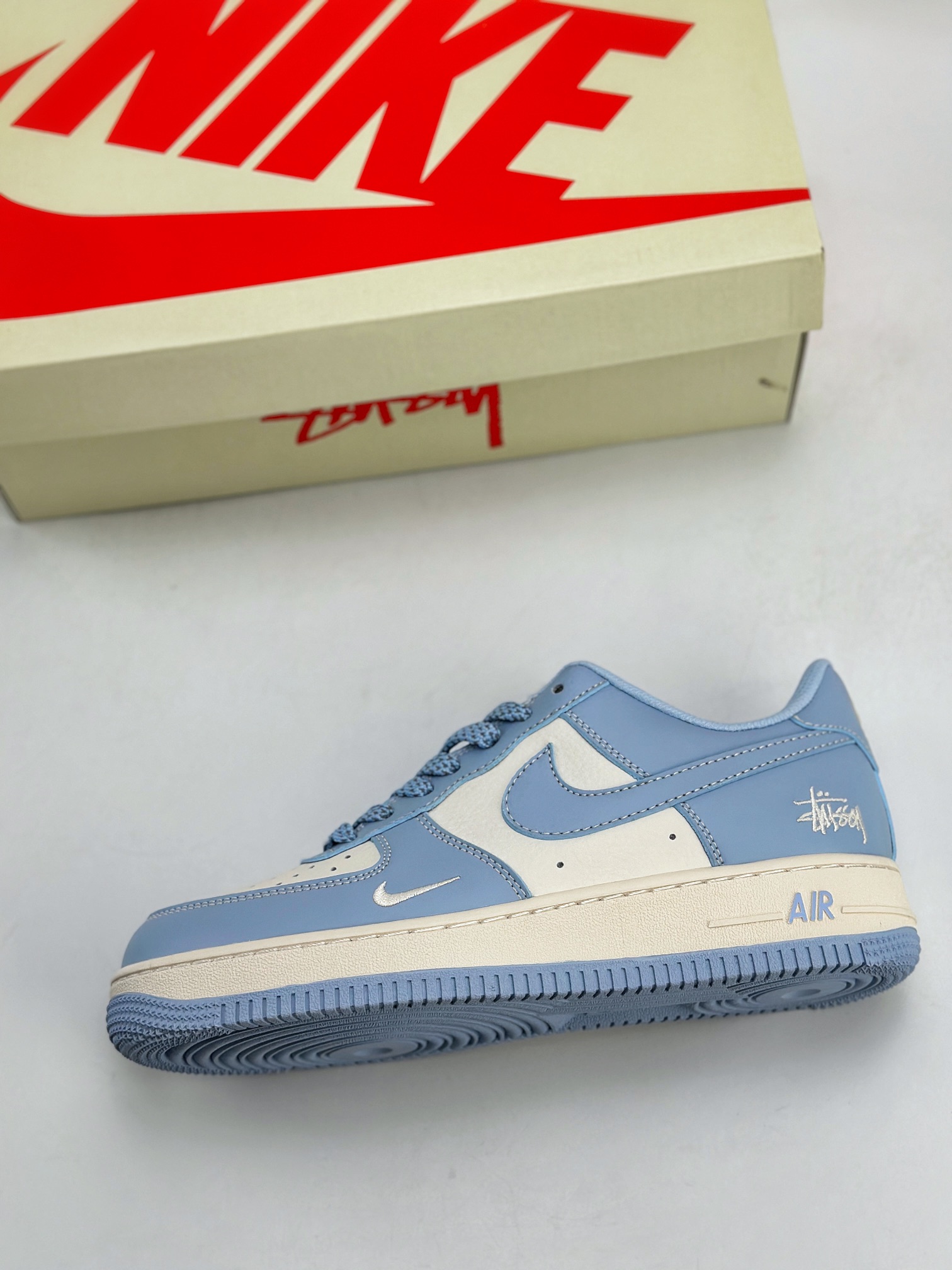 Nike Air Force 1 Low 07 x Stussy 斯图西米白蓝  BB9599-201