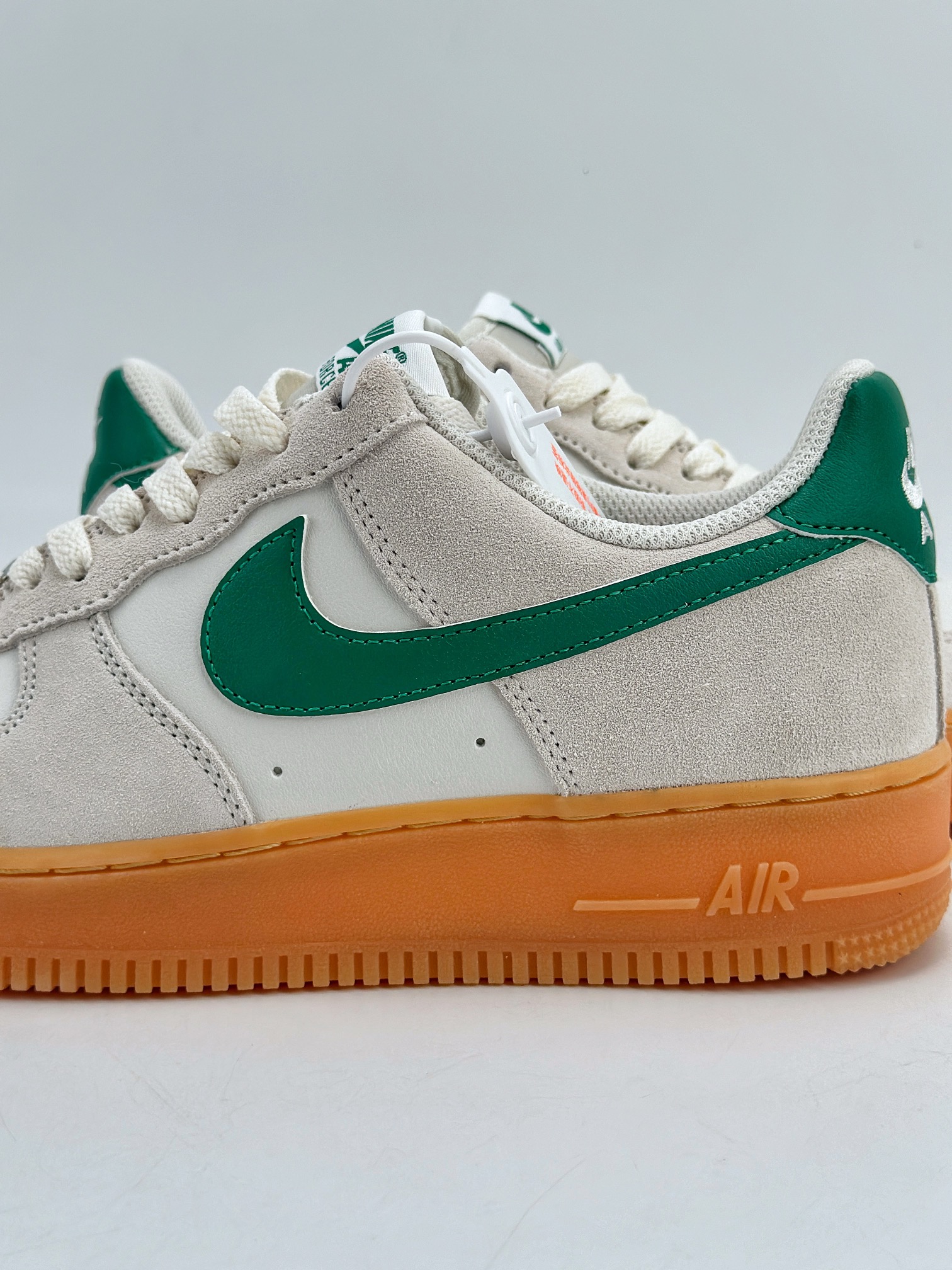 Nike Air Force 1 Low 07 米绿  FQ8714-001