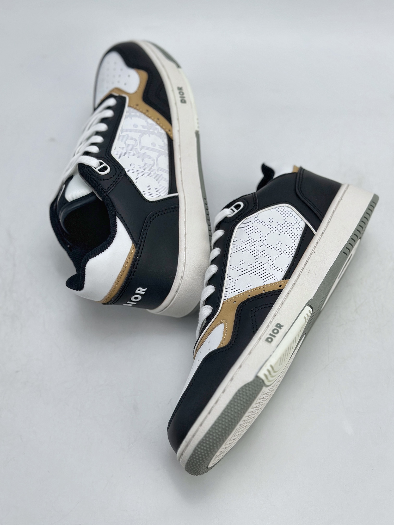 Premium luxury shoes 3