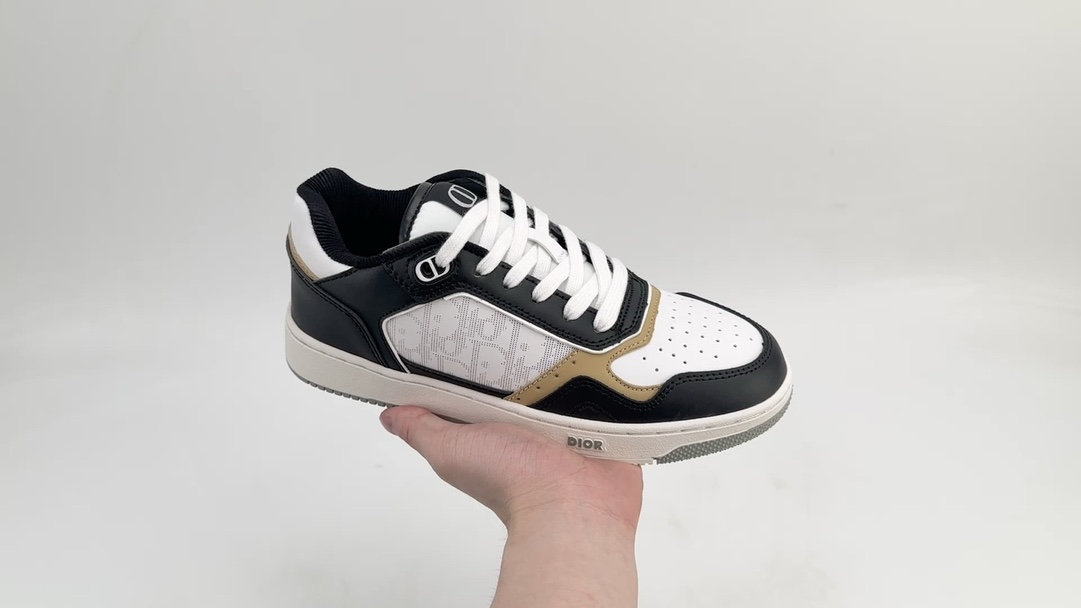 Luxury luxury shoes