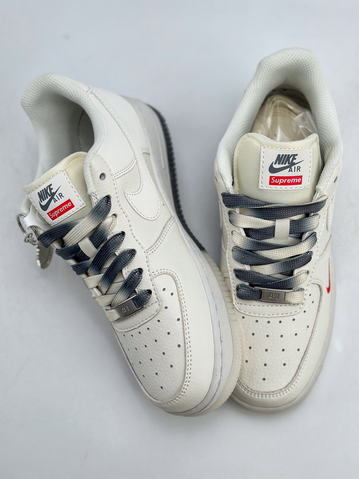 Nike Air Force 1 Low 07 x Supreme 白灰三钩  XZ6188-005