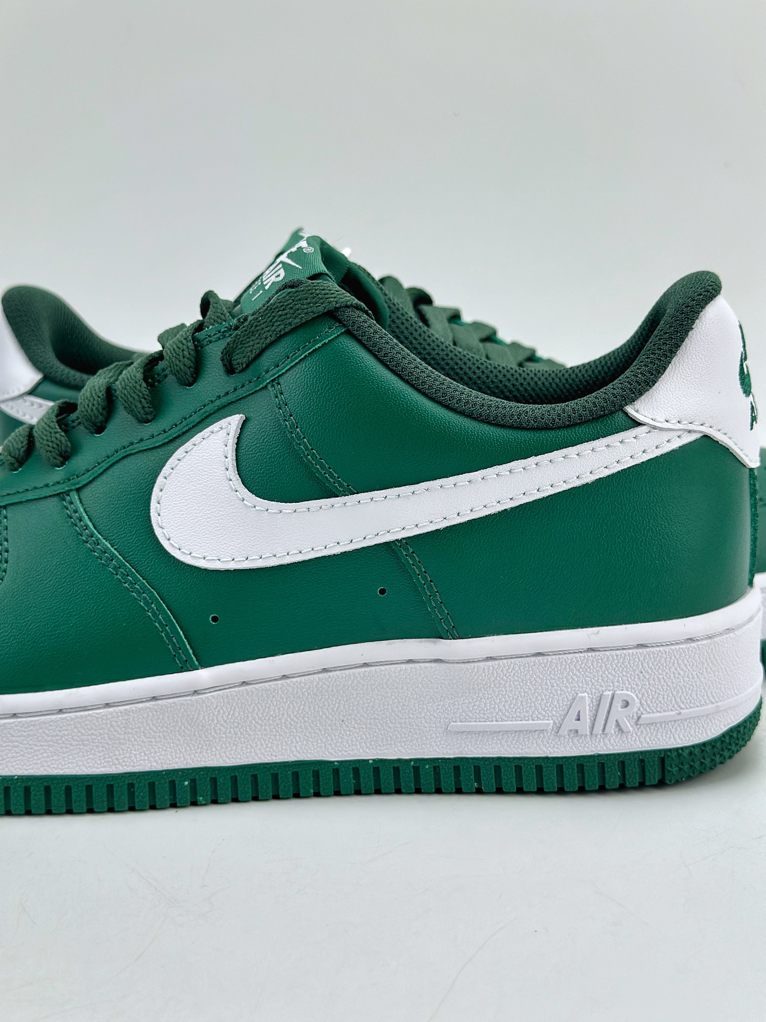 Nike Air Force 1 Low 07 ”GORGE GREEN” 绿白  FJ4146-300