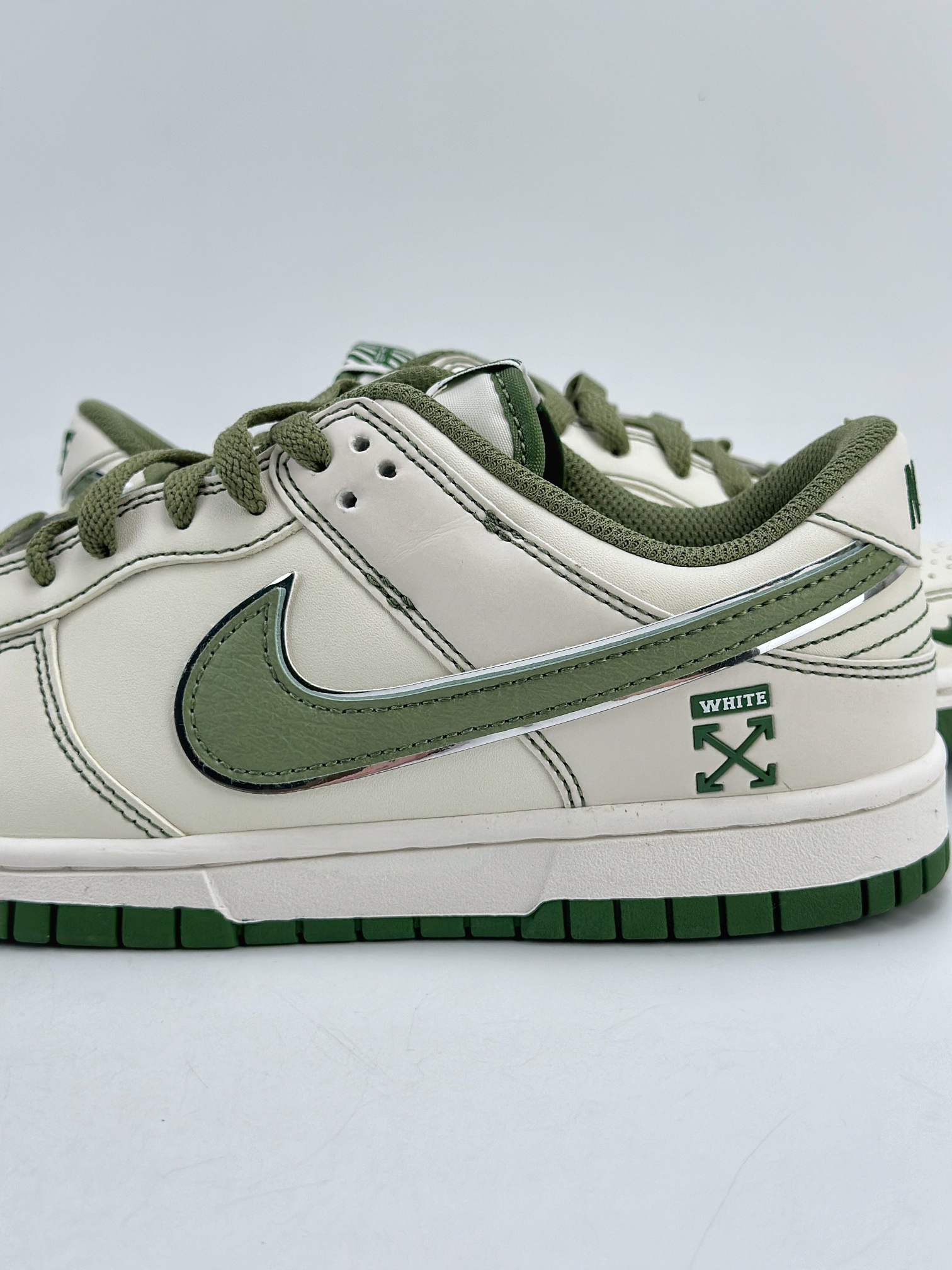 Nike SB Dunk Low x OFF-WHITE 白绿小钩 DJ2024-002