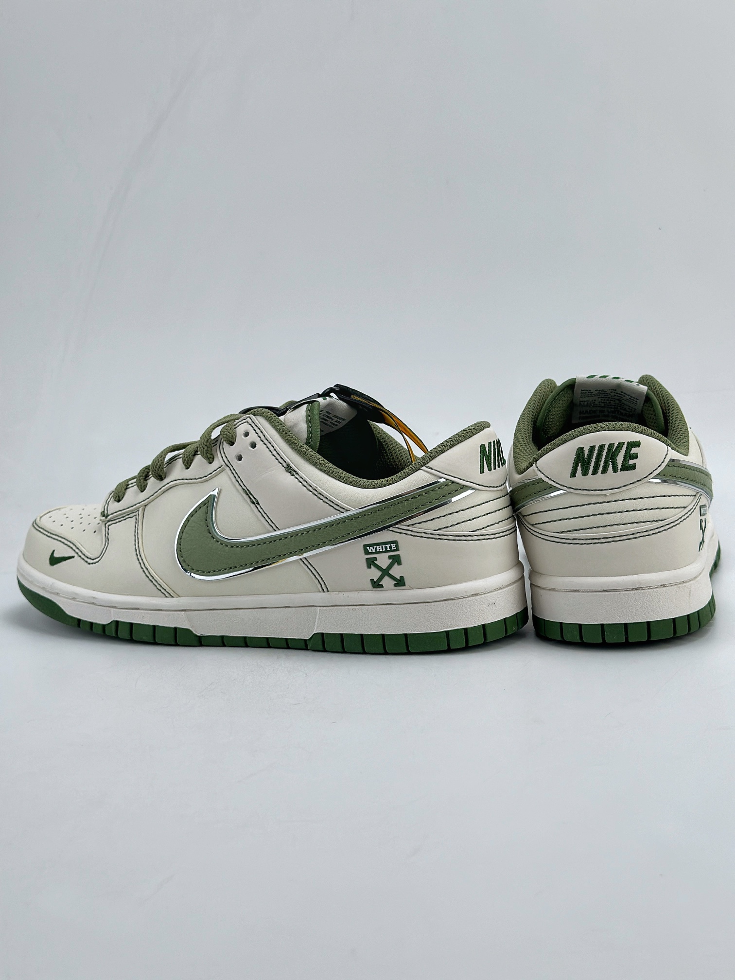 Nike SB Dunk Low x OFF-WHITE 白绿小钩 DJ2024-002