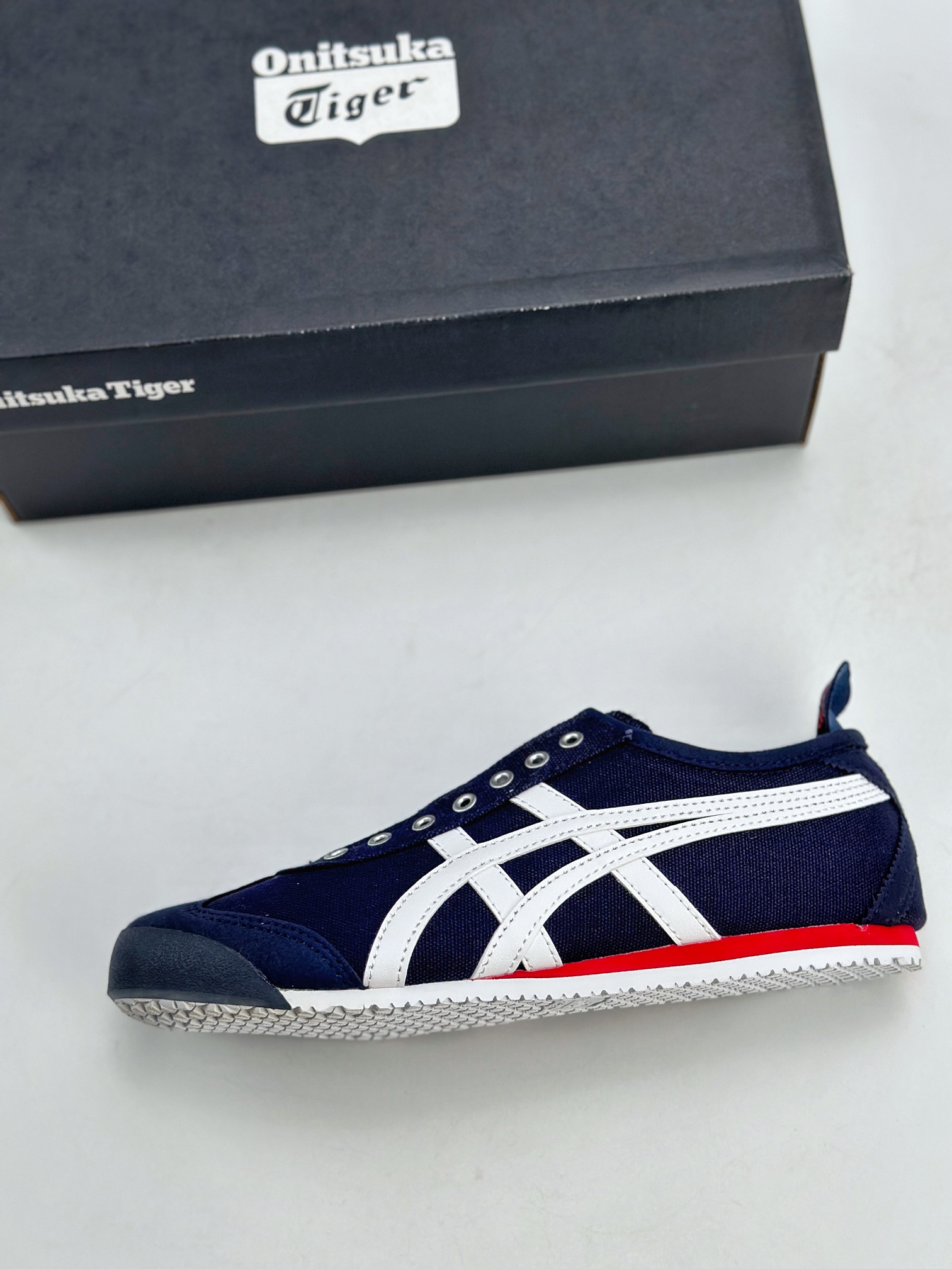 Onitsuka Tiger Mexico 66 Paraty 百搭单品 板鞋 D3K0N 5099