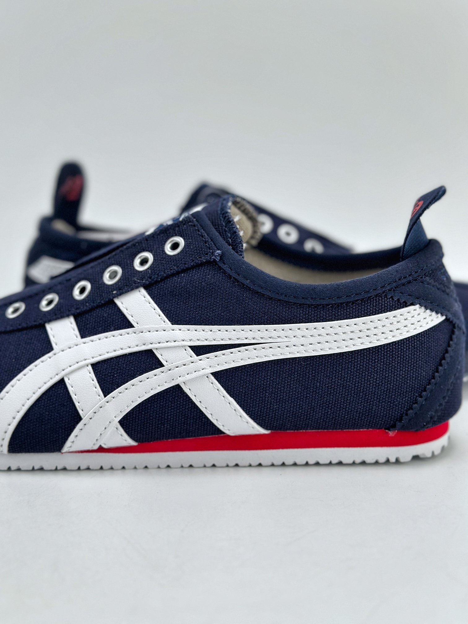 Onitsuka Tiger Mexico 66 Paraty 百搭单品 板鞋 D3K0N 5099