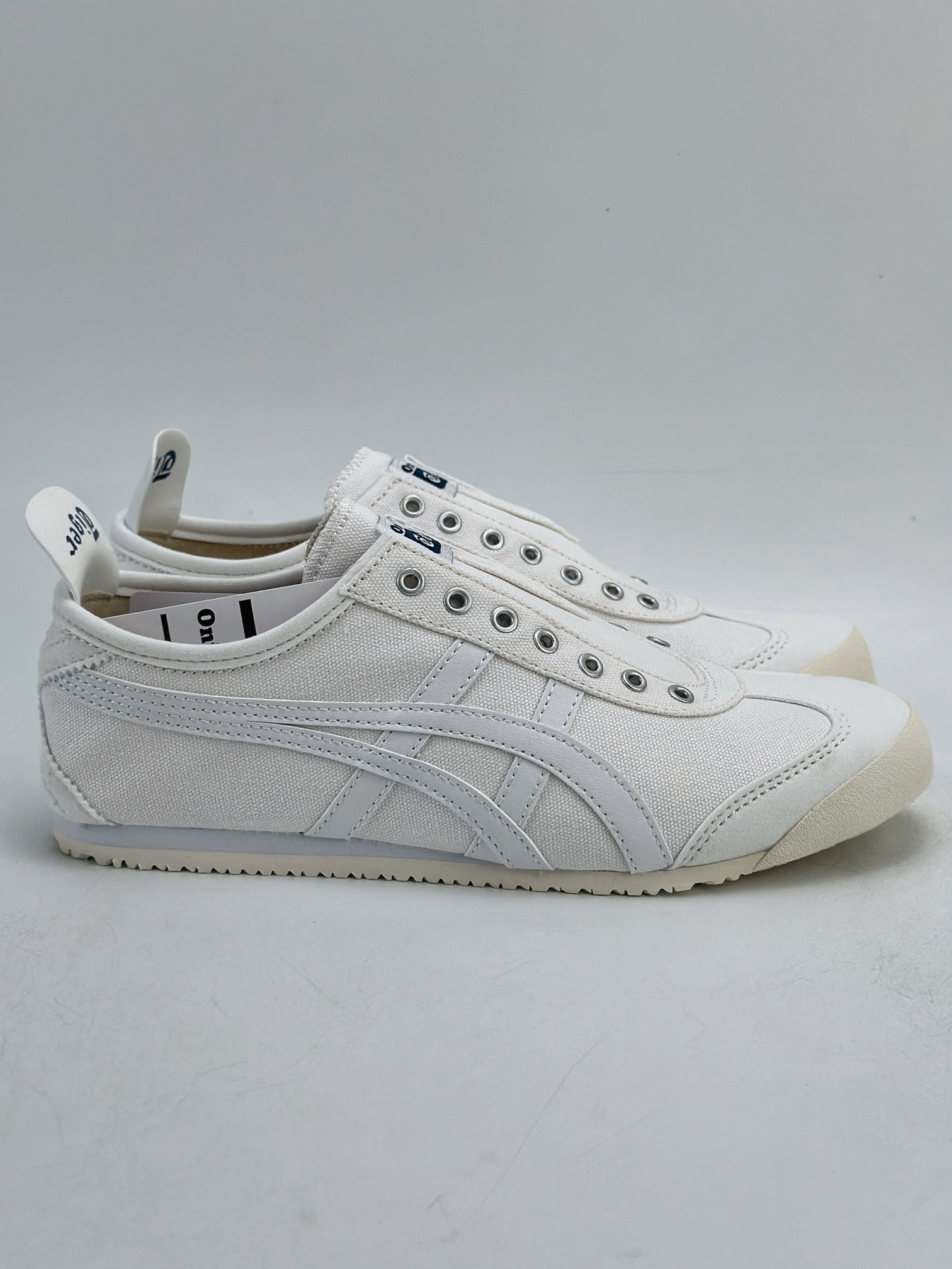 Onitsuka Tiger Mexico 66 Paraty 百搭单品 板鞋  TH528N 0101