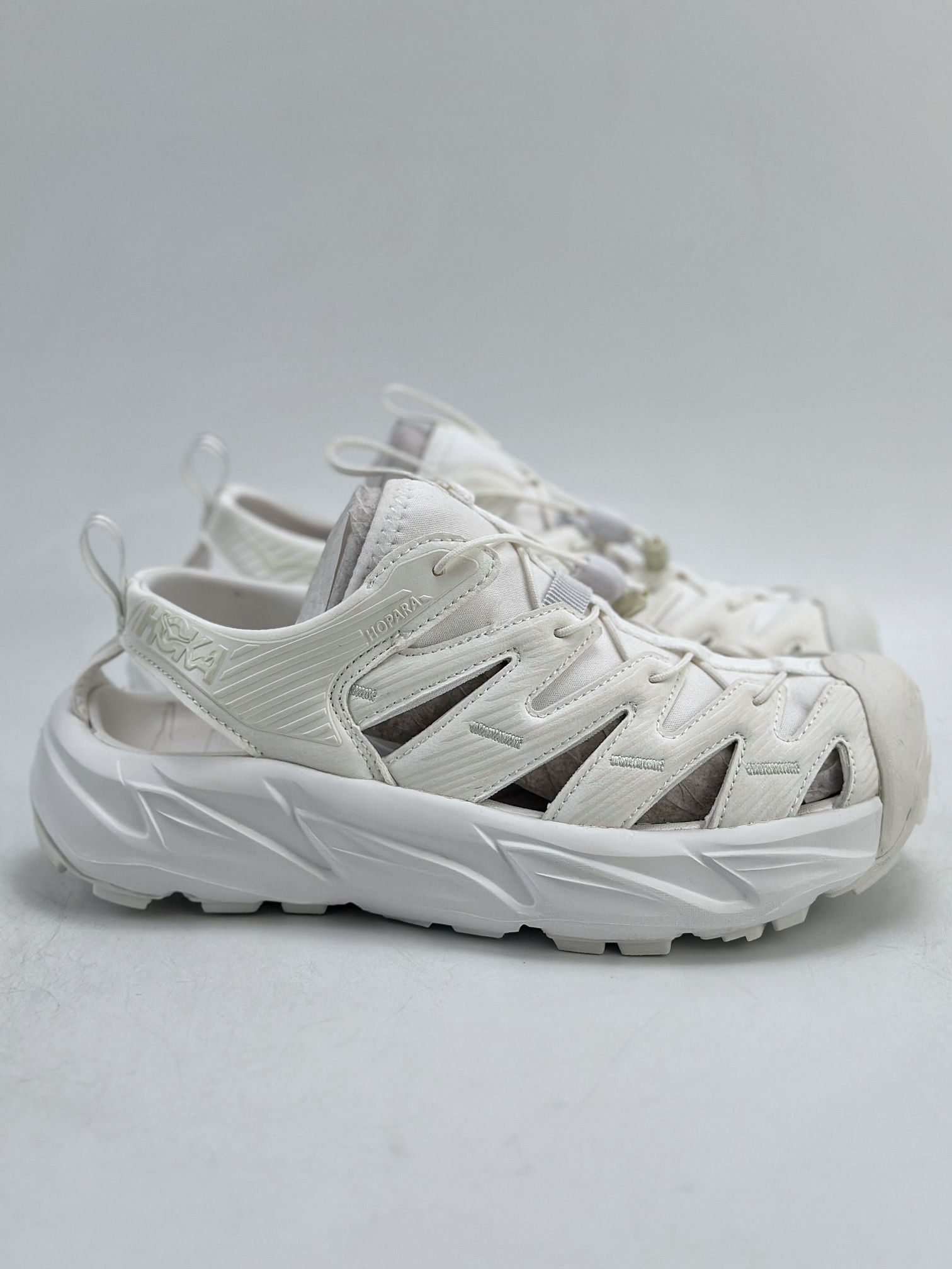 Hoka One One Hopara 户外机能山地凉鞋 1123112/WHWH