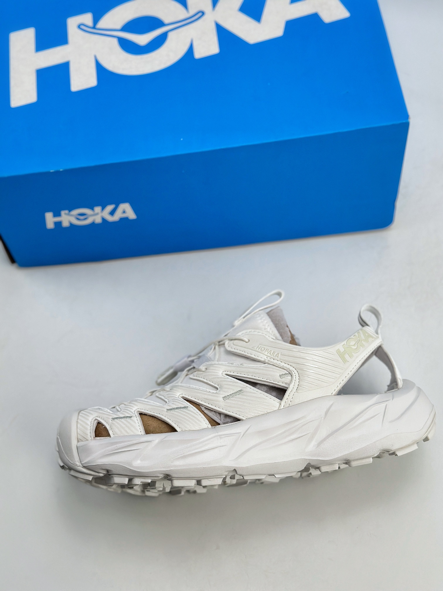 Hoka One One Hopara 户外机能山地凉鞋 1123112/WHWH