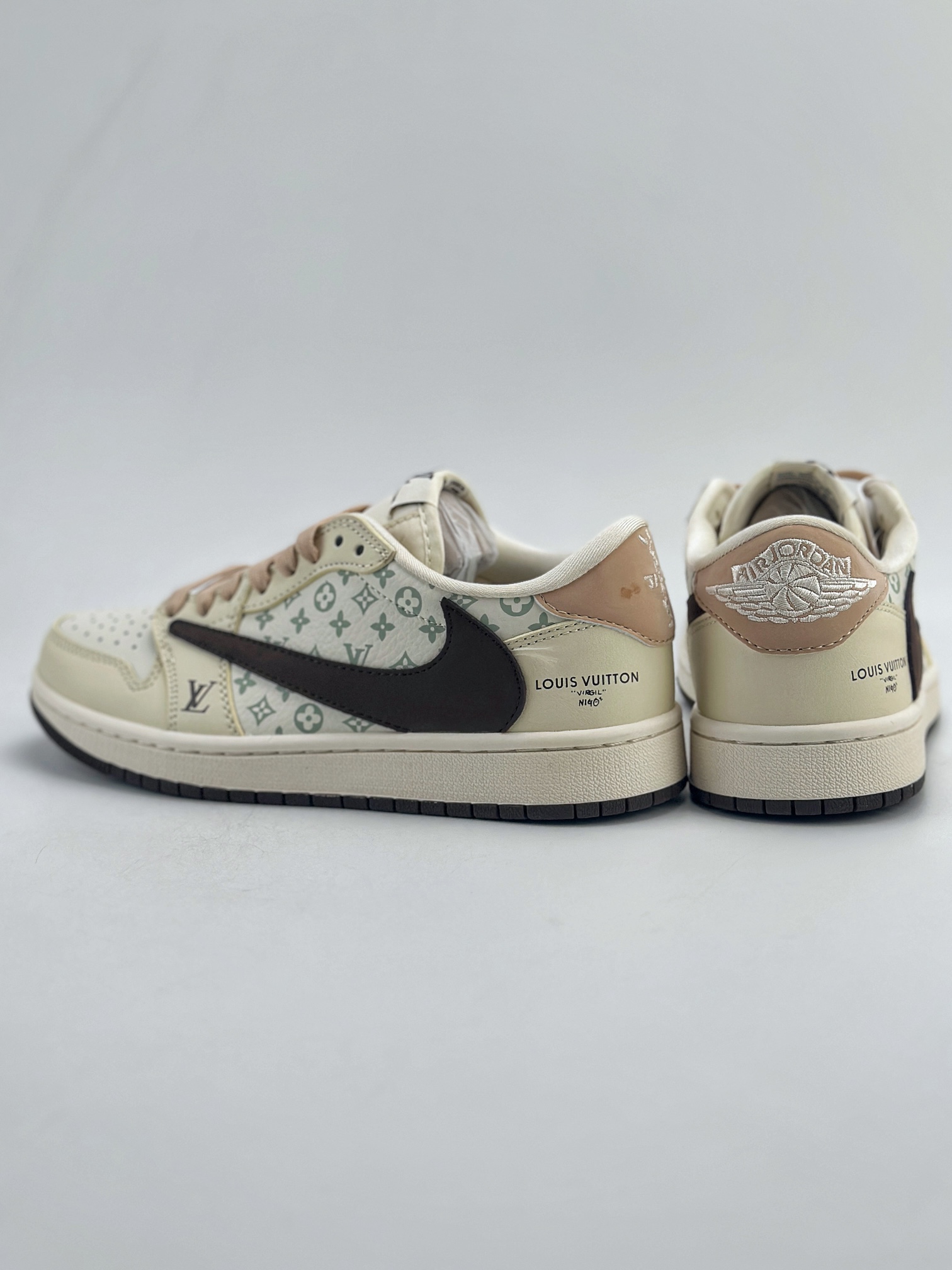 Travis Scott x Nike Air Jordan 1 Low x Louis Vuitton 三方联名 Air Jordan 1 Low 反转棕黄倒钩  LJ5188-006