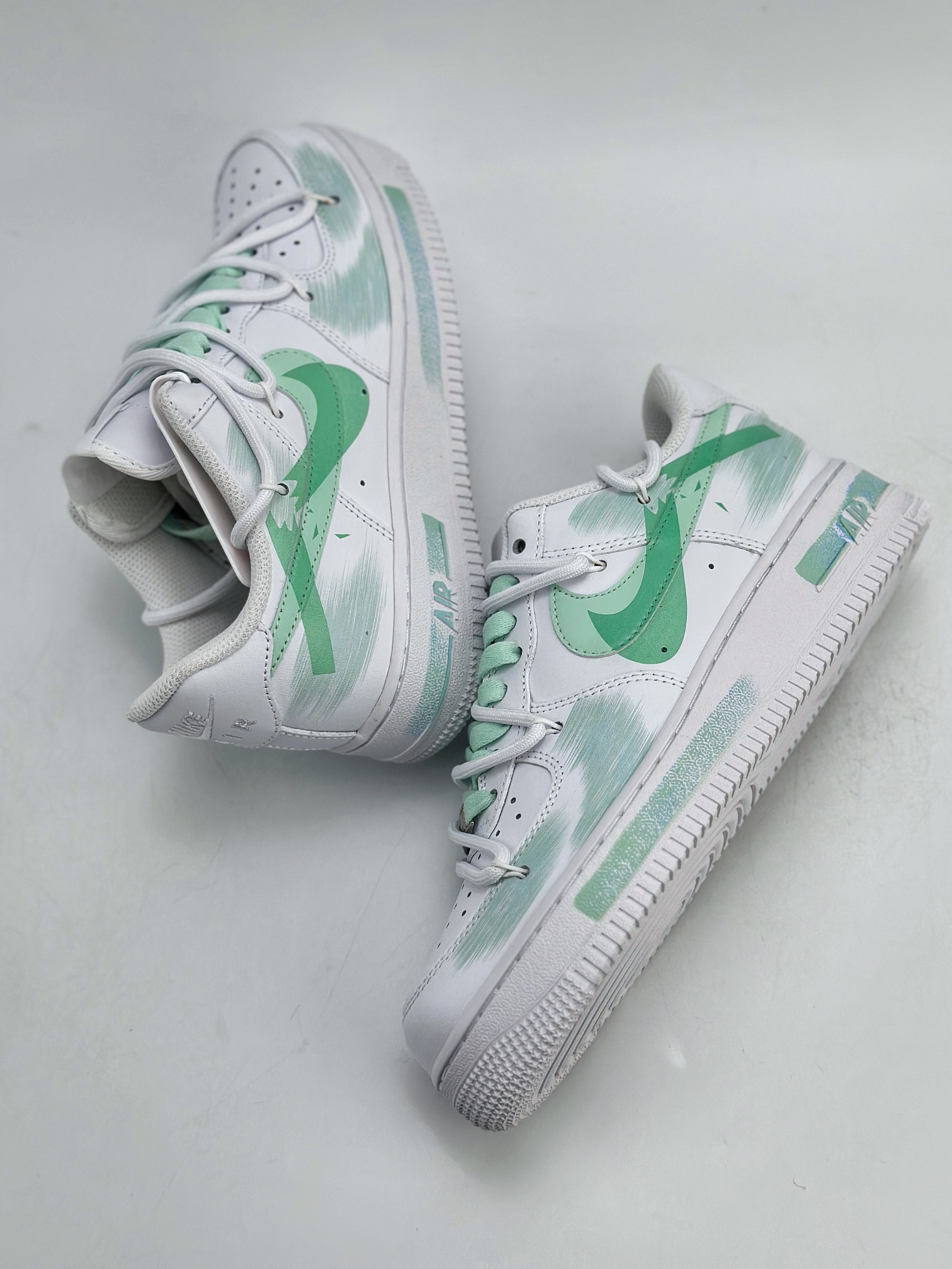 Nike Air Force 1 Low 07 手绘 断裂三钩 白绿  ZH0316-023