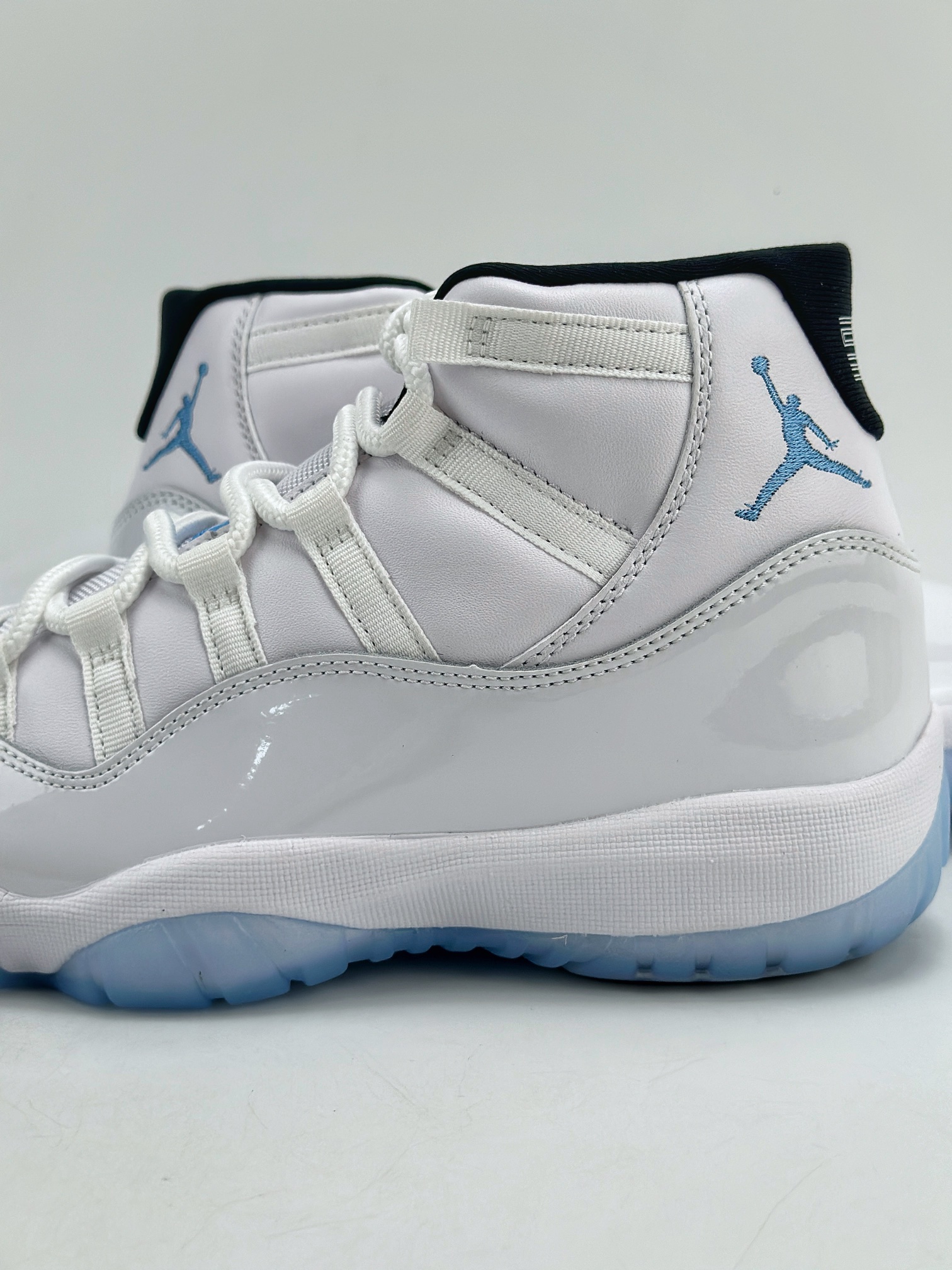 Air Jordan 11 High ”Legend Blue 传奇蓝 AJ11 高帮 CT8012-104