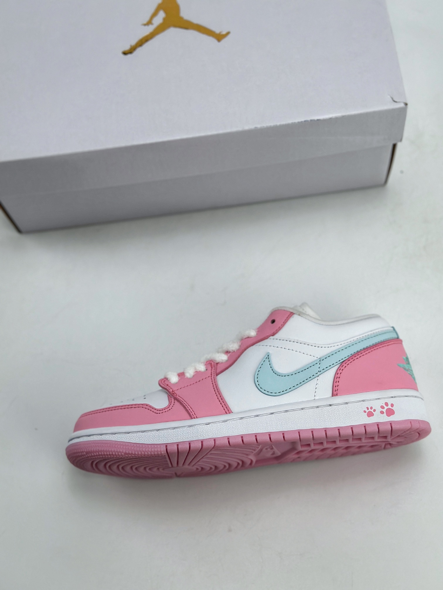 Air Jordan 1 Retro Low ”White/Pink Foam/Glacier Blue” 白粉 HM3706-141