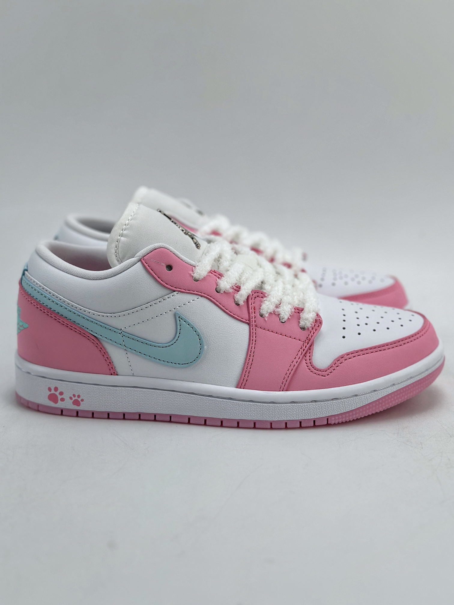 Air Jordan 1 Retro Low ”White/Pink Foam/Glacier Blue” 白粉 HM3706-141