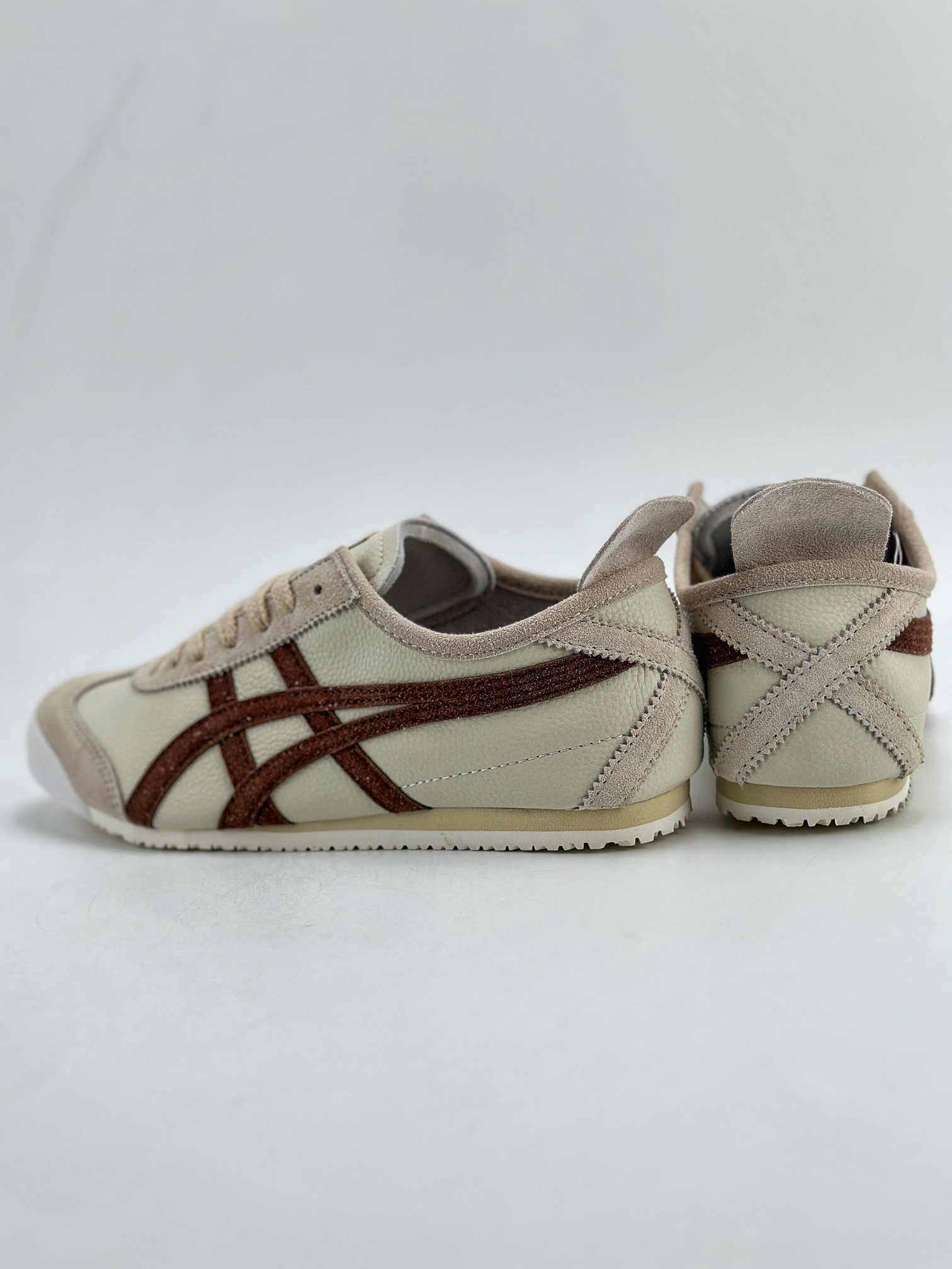 Onitsuka Tiger Mexico 66 Paraty 百搭单品 板鞋 1183B391-251