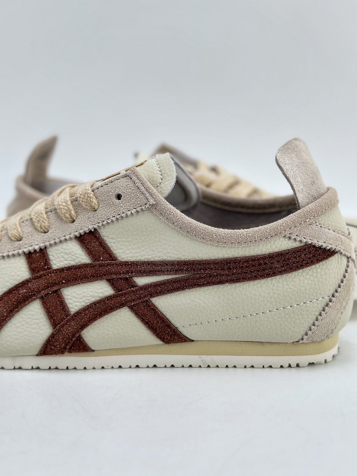 Onitsuka Tiger Mexico 66 Paraty 百搭单品 板鞋 1183B391-251