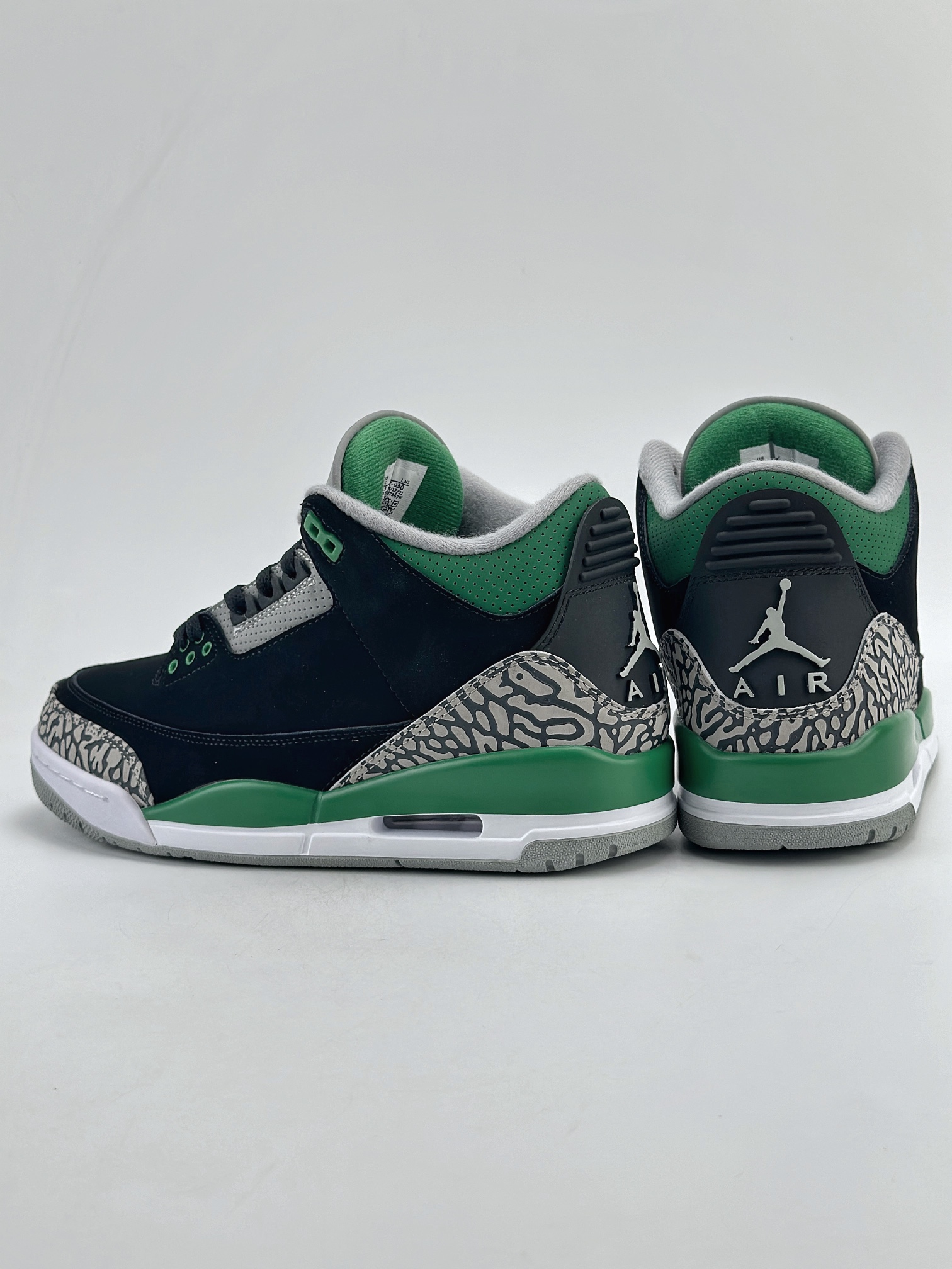 Air Jordan 3 Retro ”pine green” 黑绿 潮流复古篮球鞋 CT8532-030