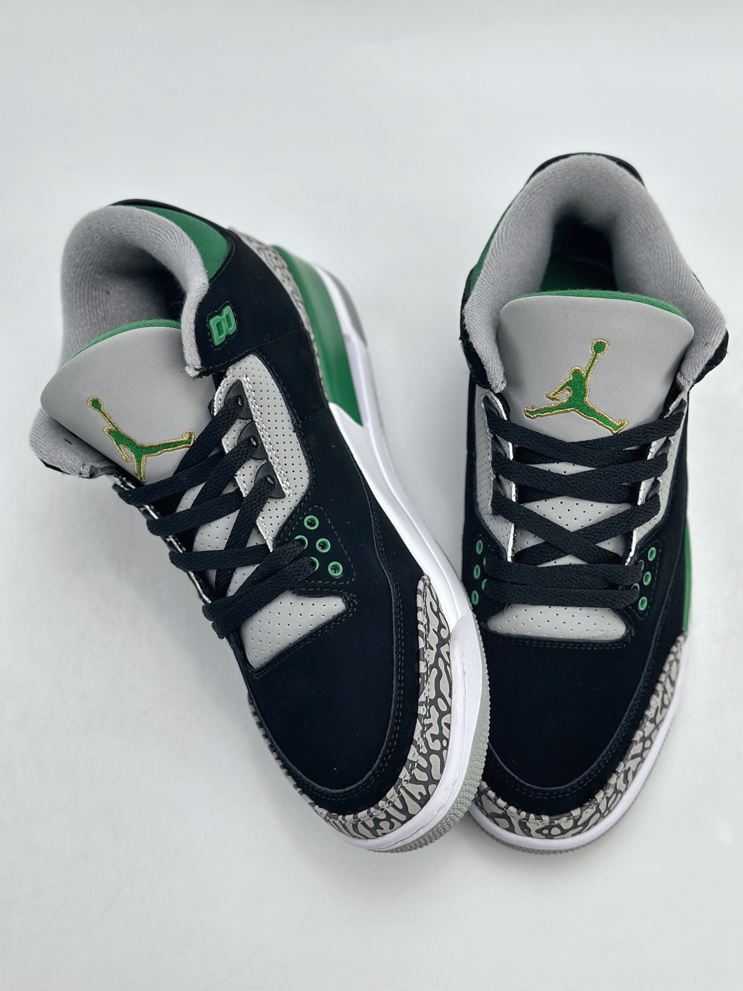 Air Jordan 3 Retro ”pine green” 黑绿 潮流复古篮球鞋 CT8532-030