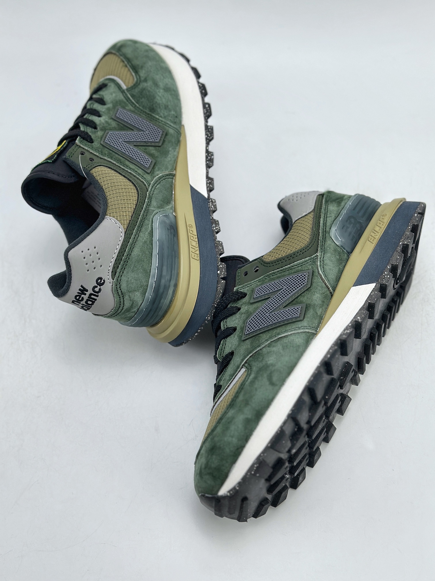 NB新百伦New Balance U574 x Stone Island 石头岛联名 黑绿低帮复古休闲运动慢跑鞋  U574LGIL