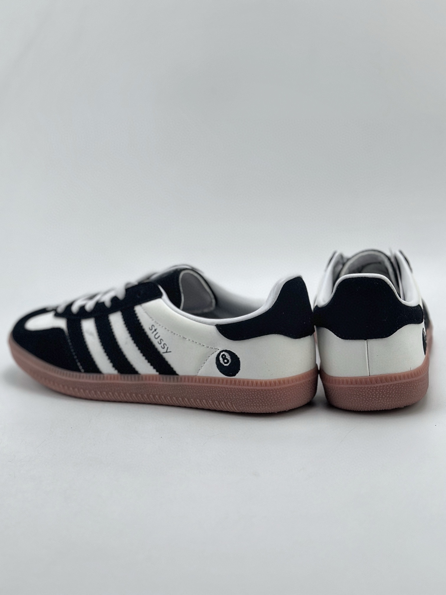 adidas Originals Gazelle INdoor x Stussy 黑八 三叶草休闲防滑耐磨低帮板鞋  DM6447