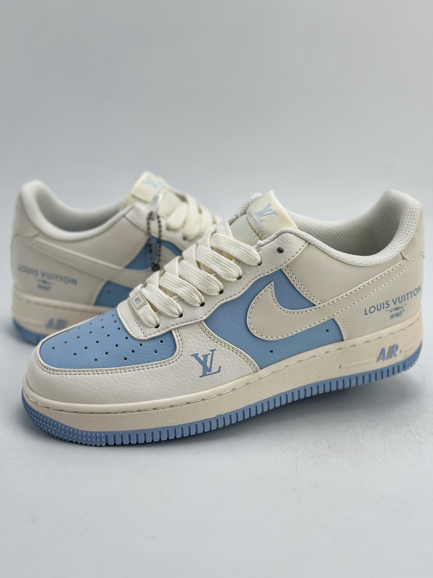 Nike Air Force 1 Low 07 x Louis Vuitton 米白蓝  BB9899-203