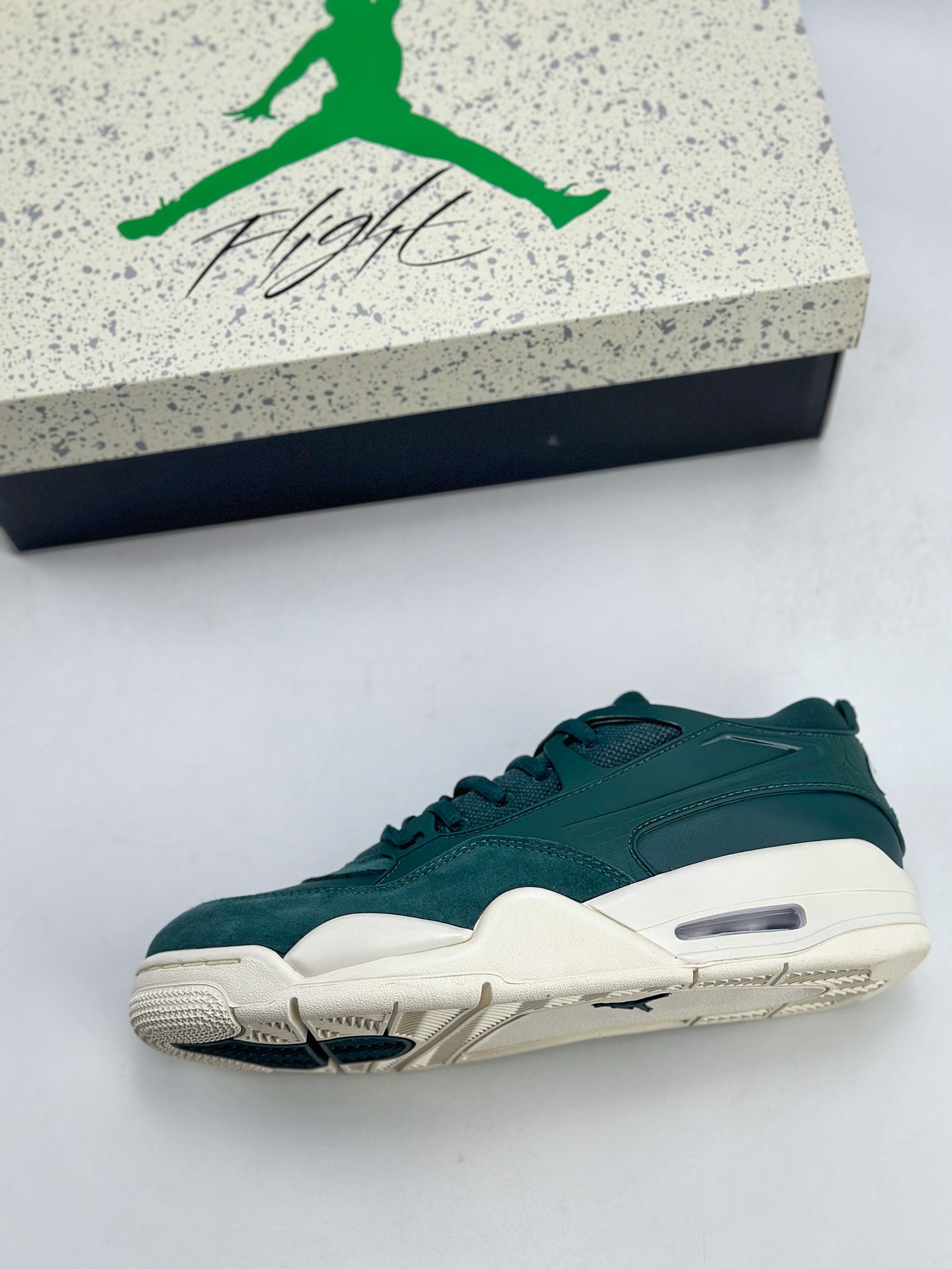 Nike Air Jordan 4 Retro RM 乔丹四代 ”OXIDIZED GREEN” 米绿  FQ7940-300