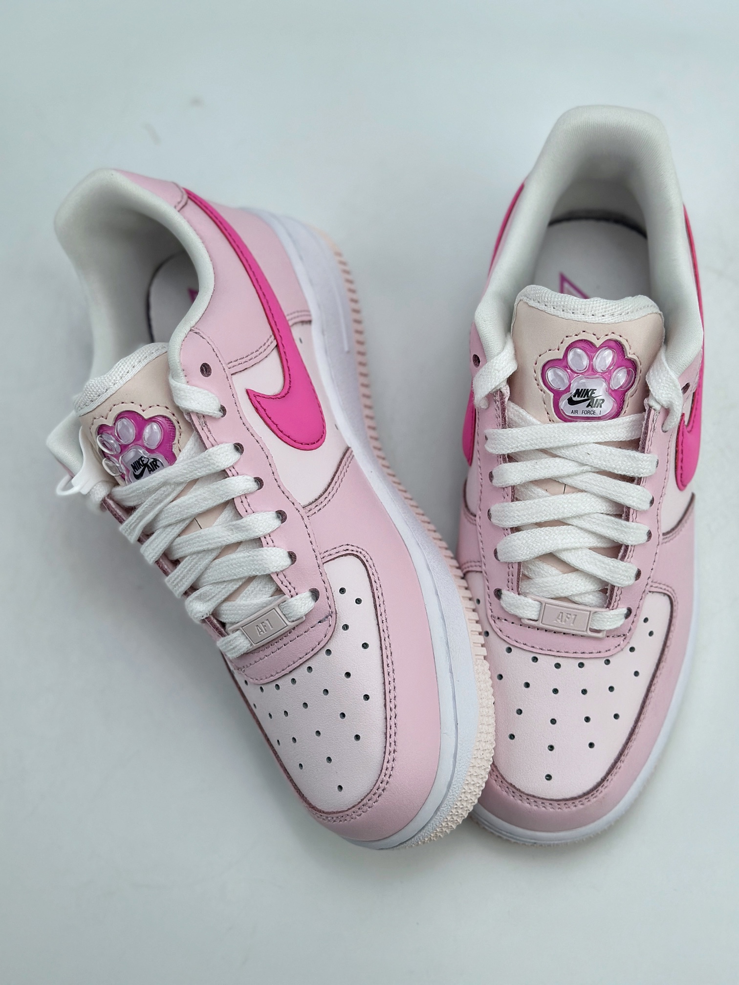 Nike Air Force 1 Low 07 白粉 （女鞋） HM3696-661