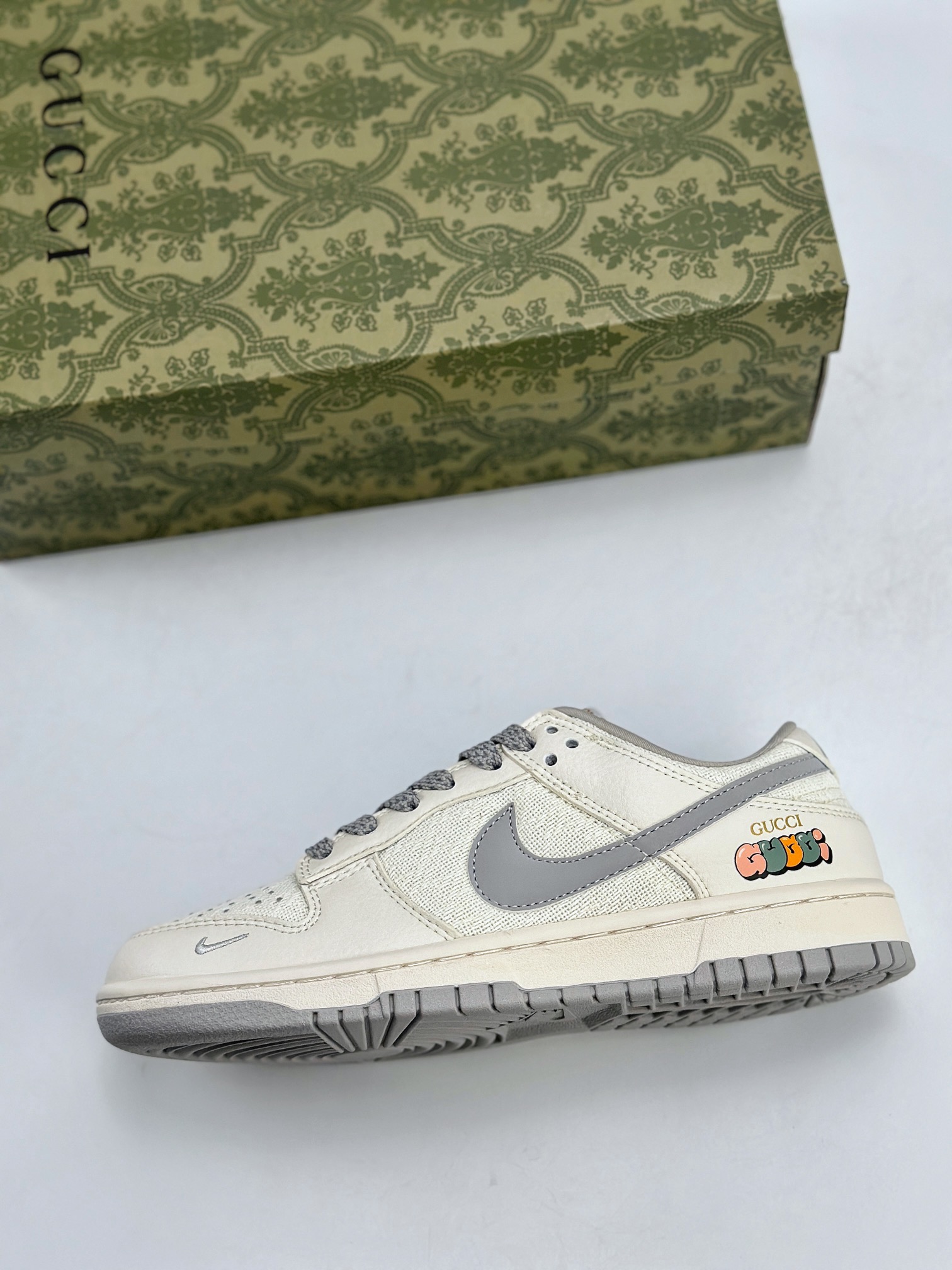 Nike SB Dunk Low x GUCCI 白灰 DQ1098-372