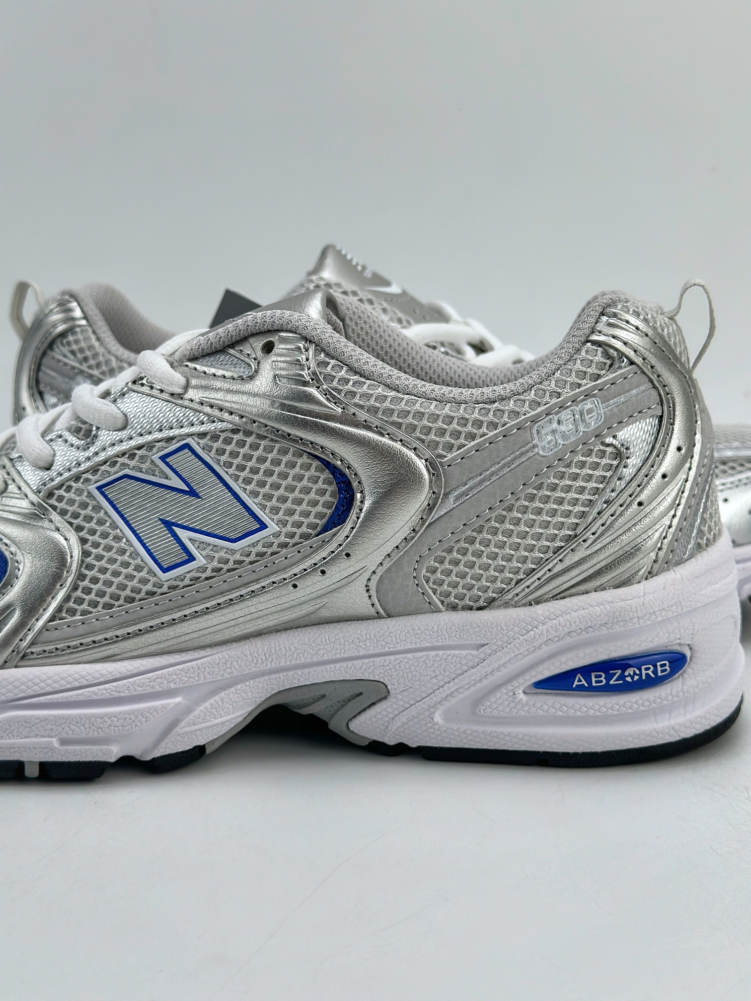 新百伦New Balance MR530系列 复古老爹风网布跑步休闲运动鞋 MR530BSHD