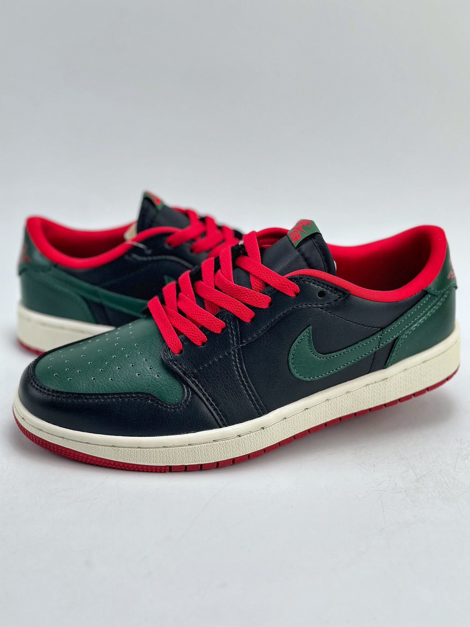 Air Jordan 1 Retro Low WMNS OG黑绿   CZ0775-036