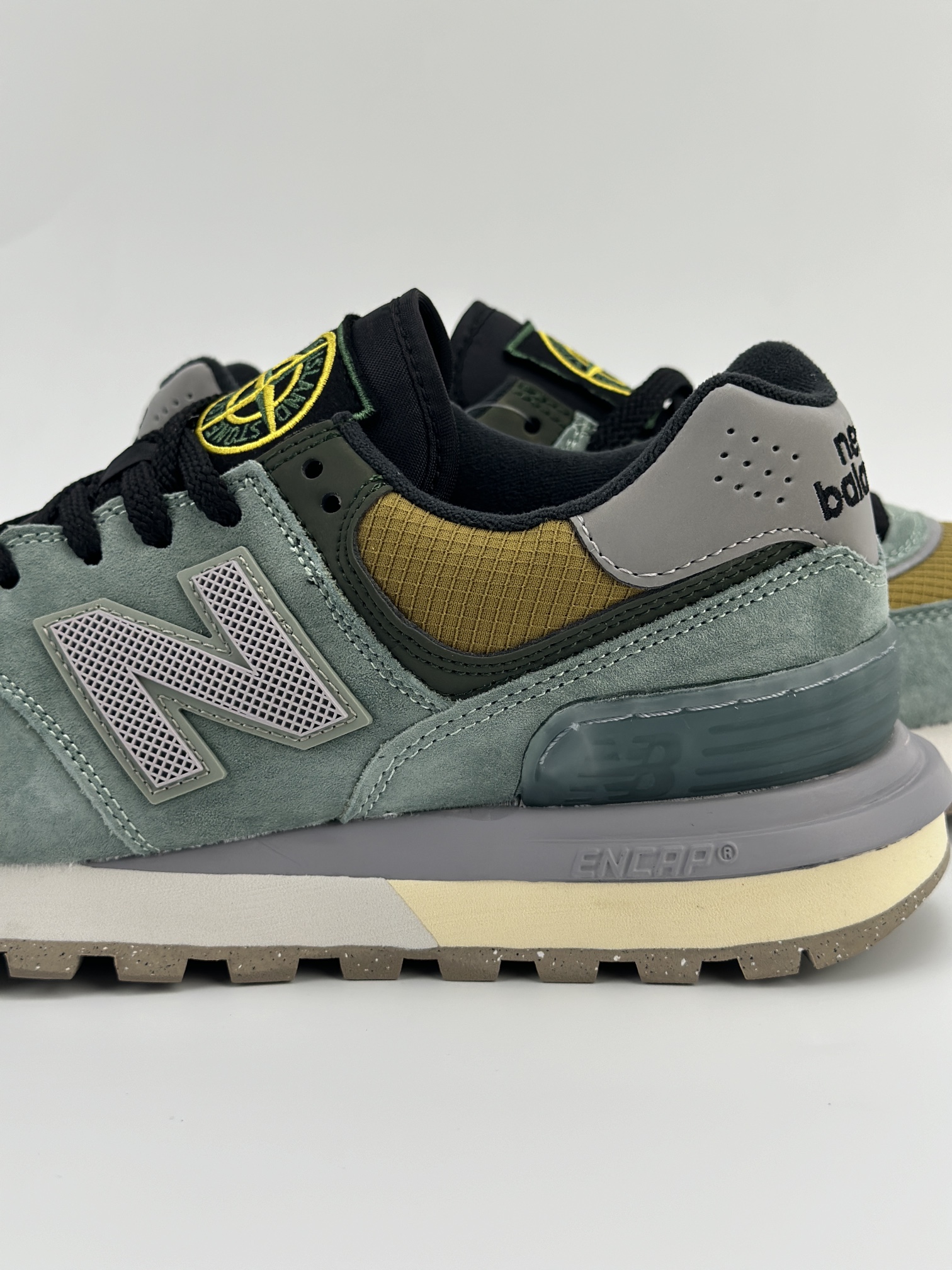 NB新百伦New Balance U574 x Stone Island 石头岛联名棕绿低帮复古休闲运动慢跑鞋  U574LGTN