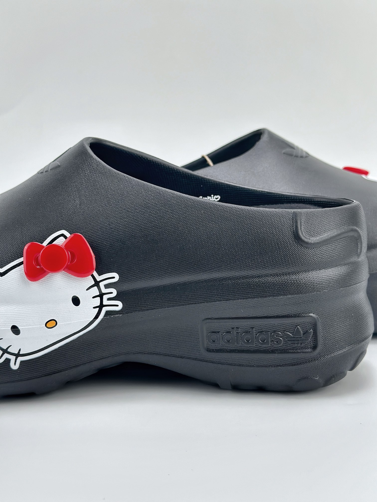 adidas originals AdiFOM Stan Smith Mule x Hello Kitty/凯蒂猫 IH0280