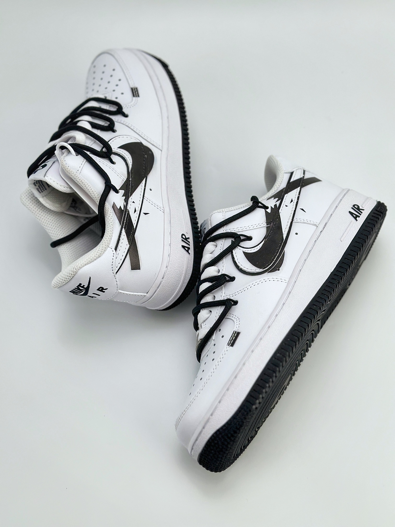 Nike Air Force 1 Low 07 手绘 断裂钩子 白黑 ZH0316-026