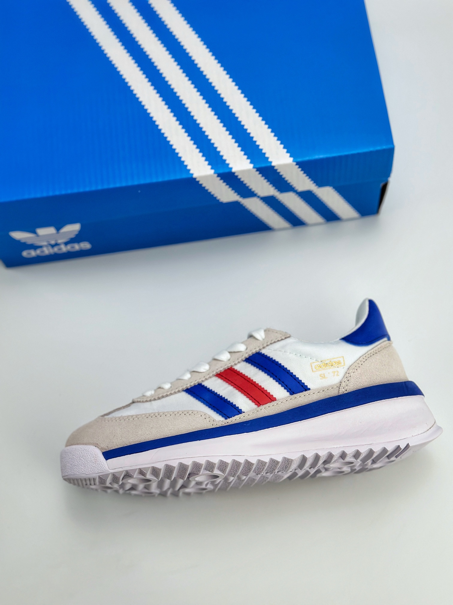 adidas Originals SL 72 RS 阿迪休闲防滑耐磨低帮板鞋 FV4430