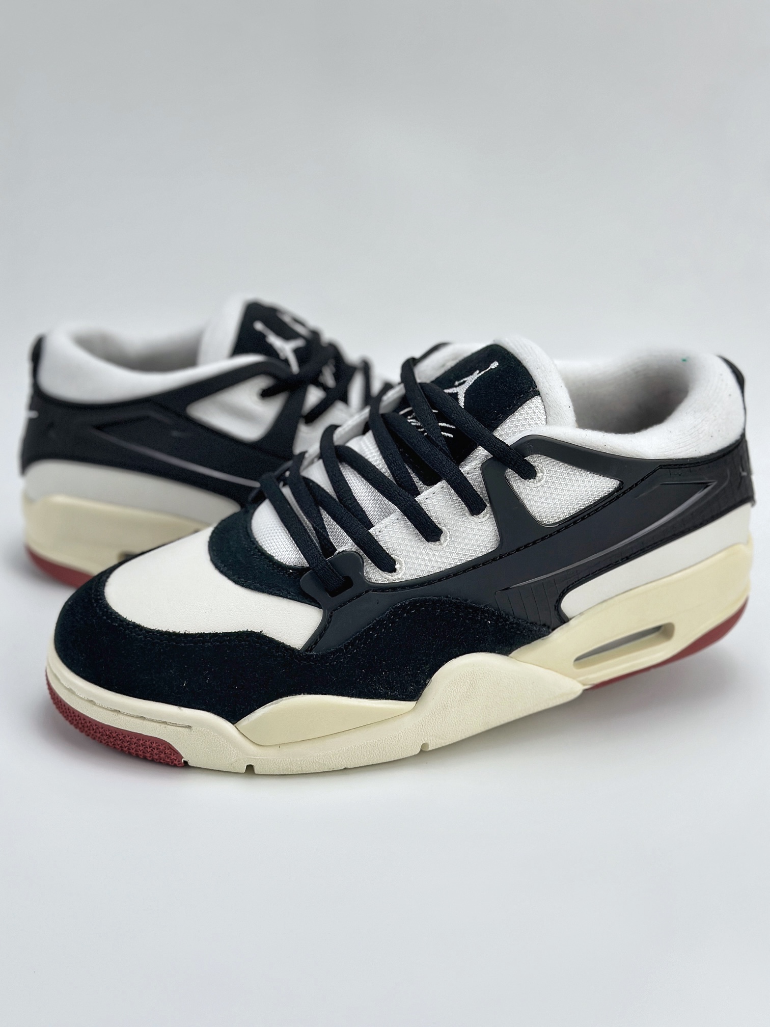 Nike Air Jordan 4 Retro RM 乔丹四代 白黑红 FQ7939-100