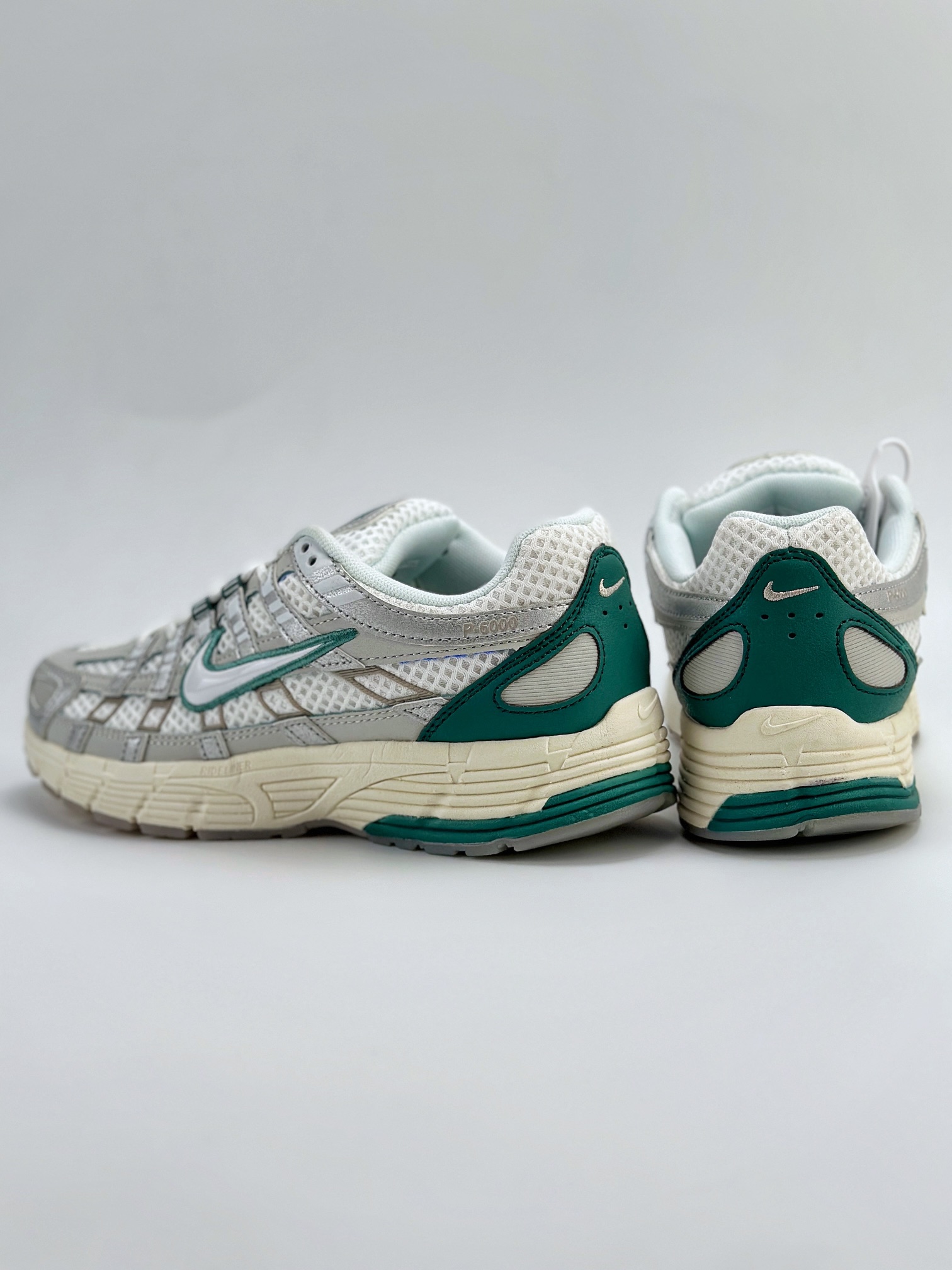 Nike P-6000 Initiator Running 耐克INS 白绿 复古休闲运动老爹鞋 HF4308-072