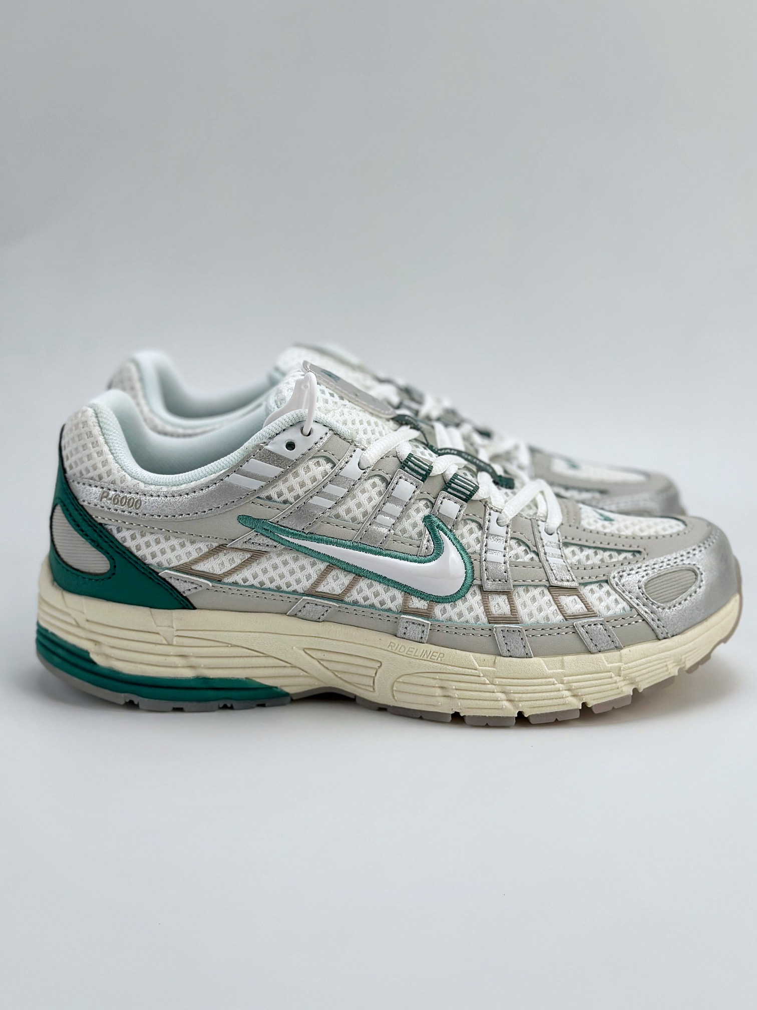 Nike P-6000 Initiator Running 耐克INS 白绿 复古休闲运动老爹鞋 HF4308-072