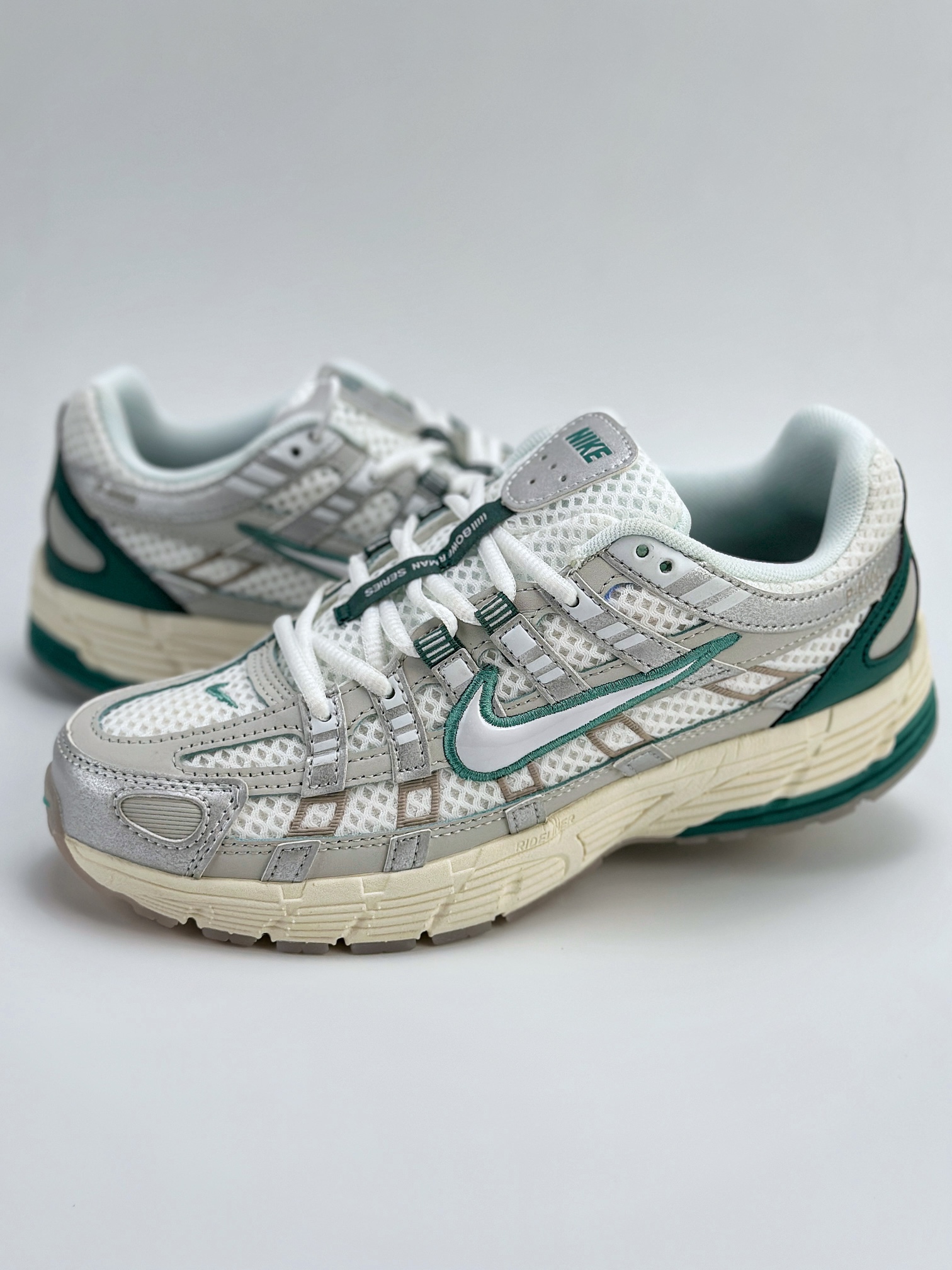 Nike P-6000 Initiator Running 耐克INS 白绿 复古休闲运动老爹鞋 HF4308-072