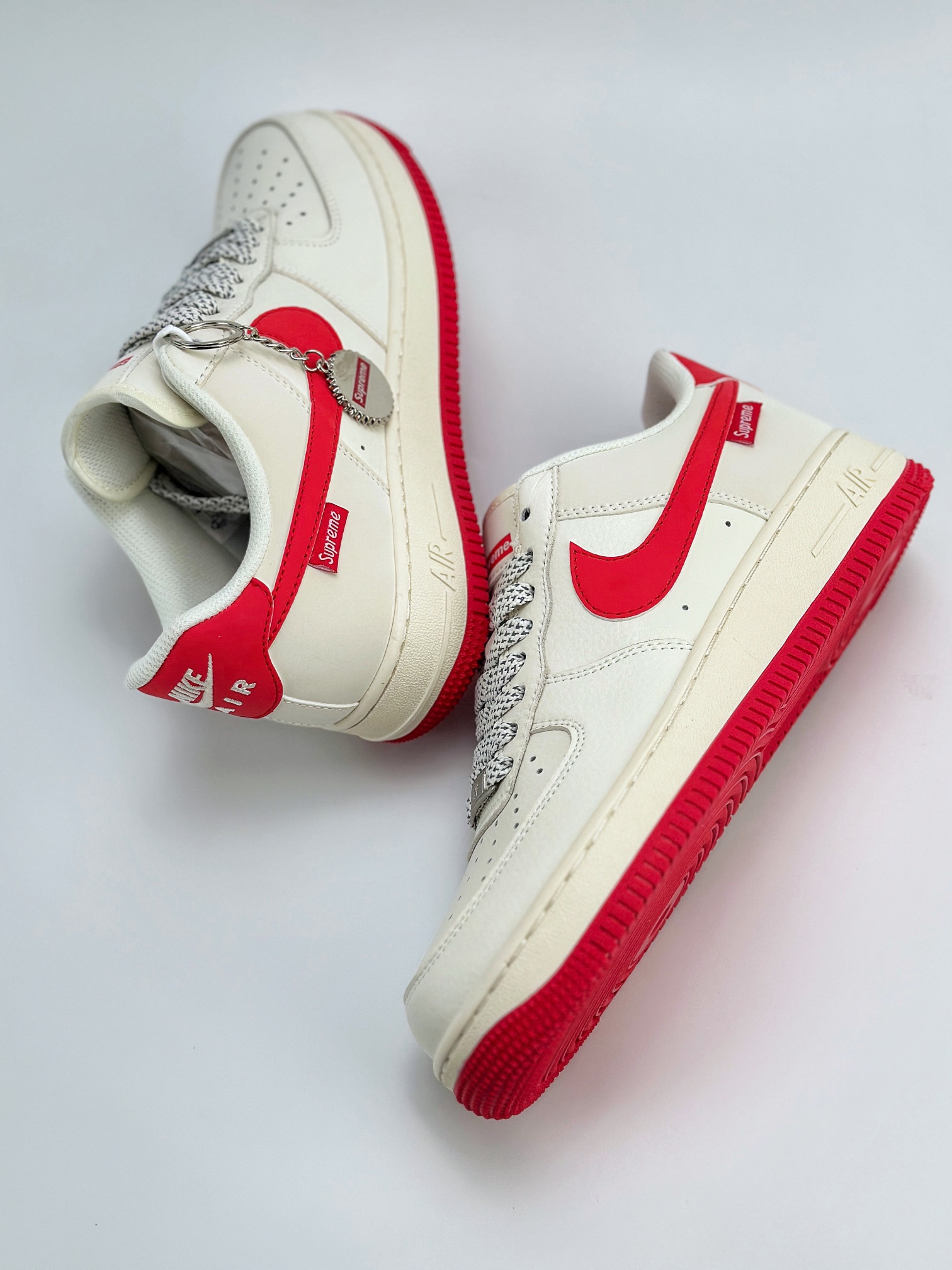 Nike Air Force 1 Low 07 x Supreme 白红满天星 HD1968-026